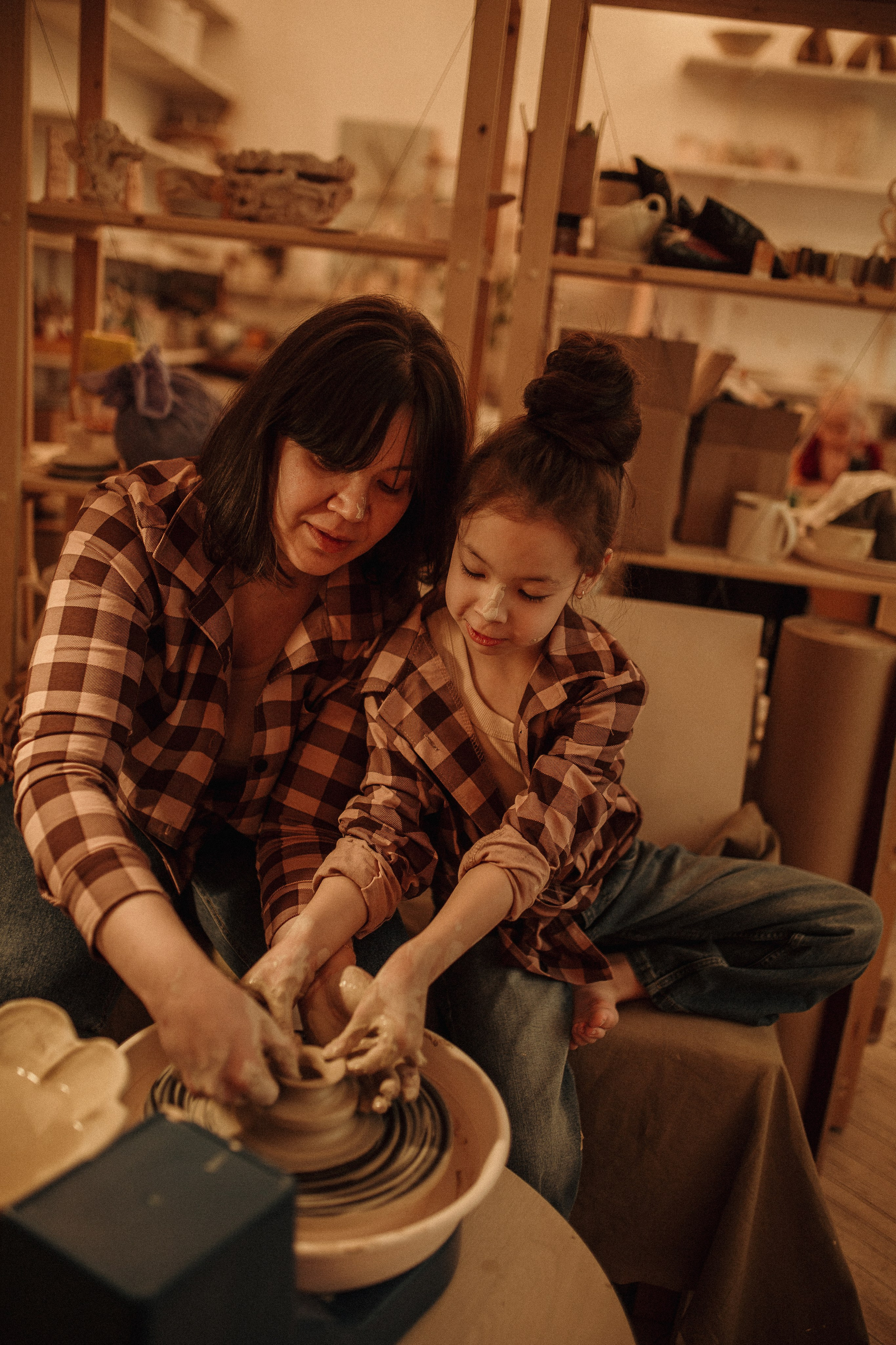 Дина & София гончарная. Семейный и Свадебный фотограф в Санкт-Петербурге Плохая Екатерина