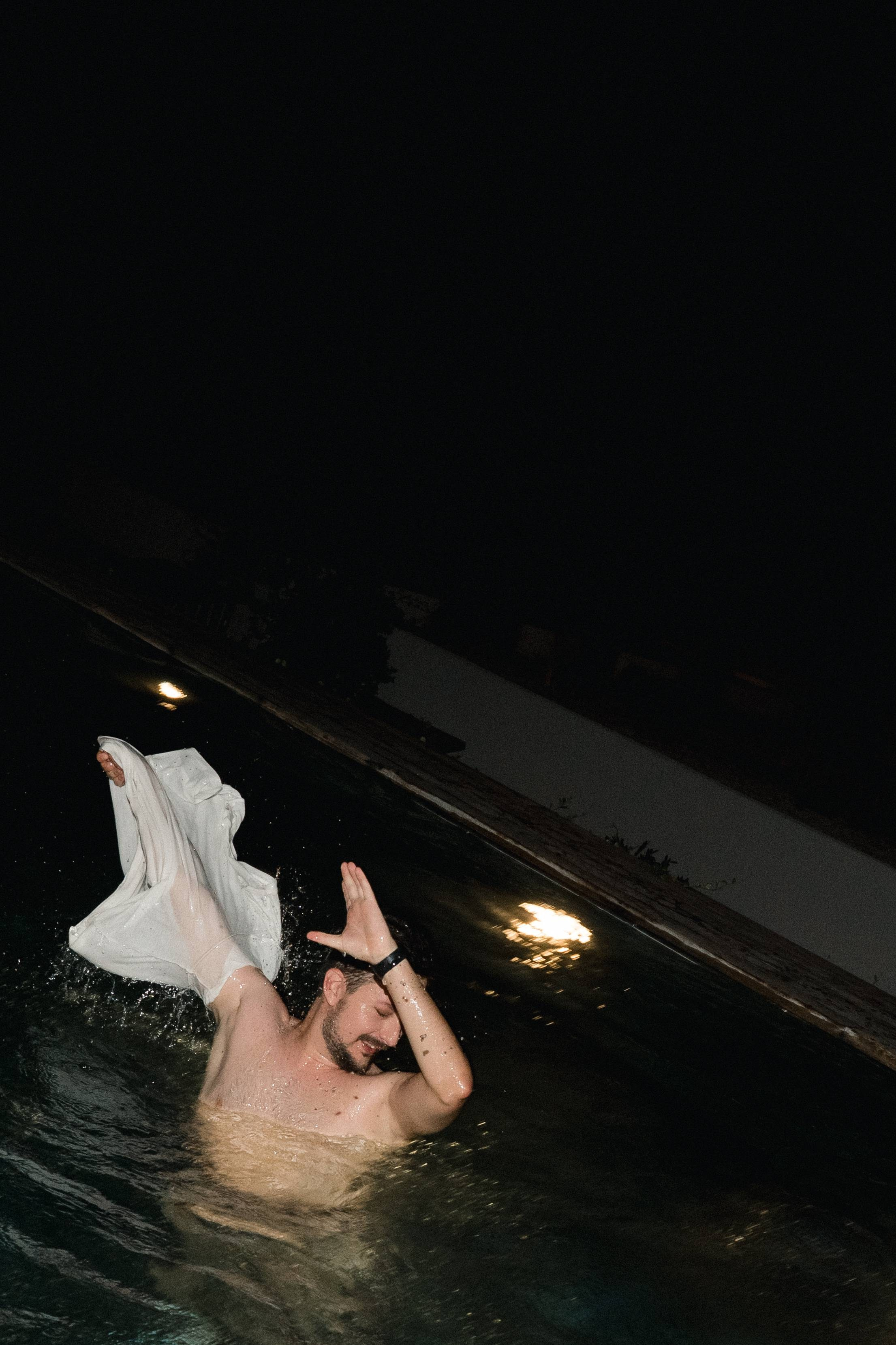 Sunshine in Izmir. Wedding & Documentary Photographer based in Nuremberg — available across Europe & Turkey | Vitalii Nasonov