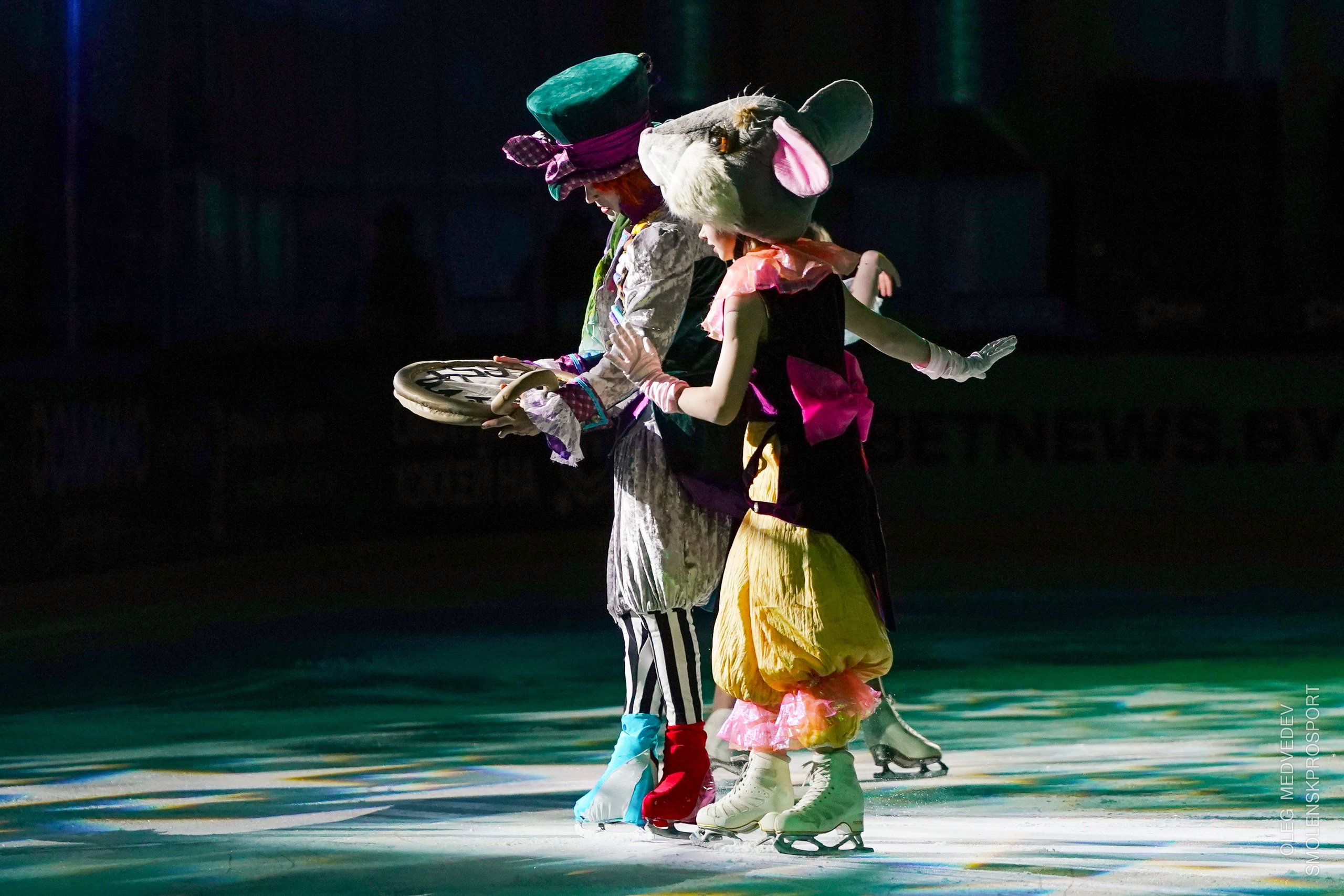 Алиса в стране чудес шоу на льду. Спортивный фотограф Олег Медведев | prosport67 | Смоленск