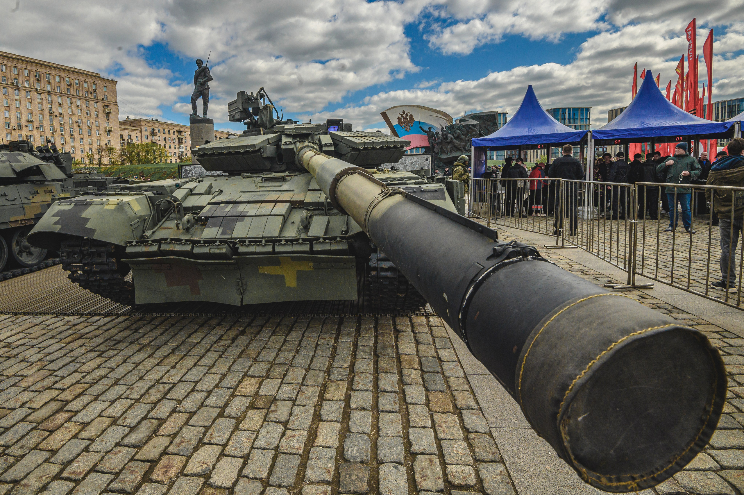 Поклонная гора. Выставка техники 2024 (Москва). Репортаж | фотосъемка в Москве и РФ | Фотограф Александр Емелькин