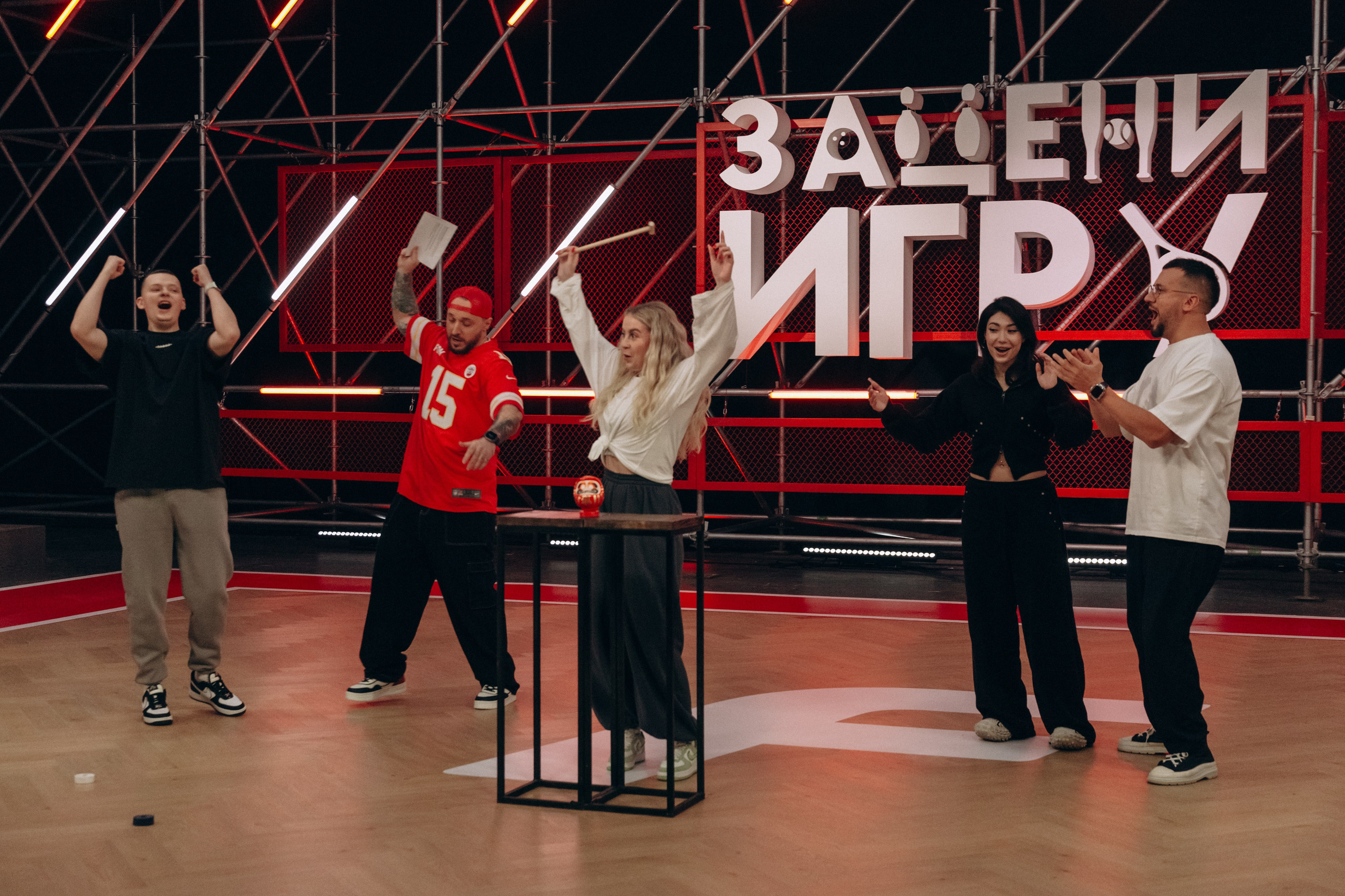 Зацени Игру. Олег Левин — профессиональный концертный и бэкстейдж фотограф в Москве