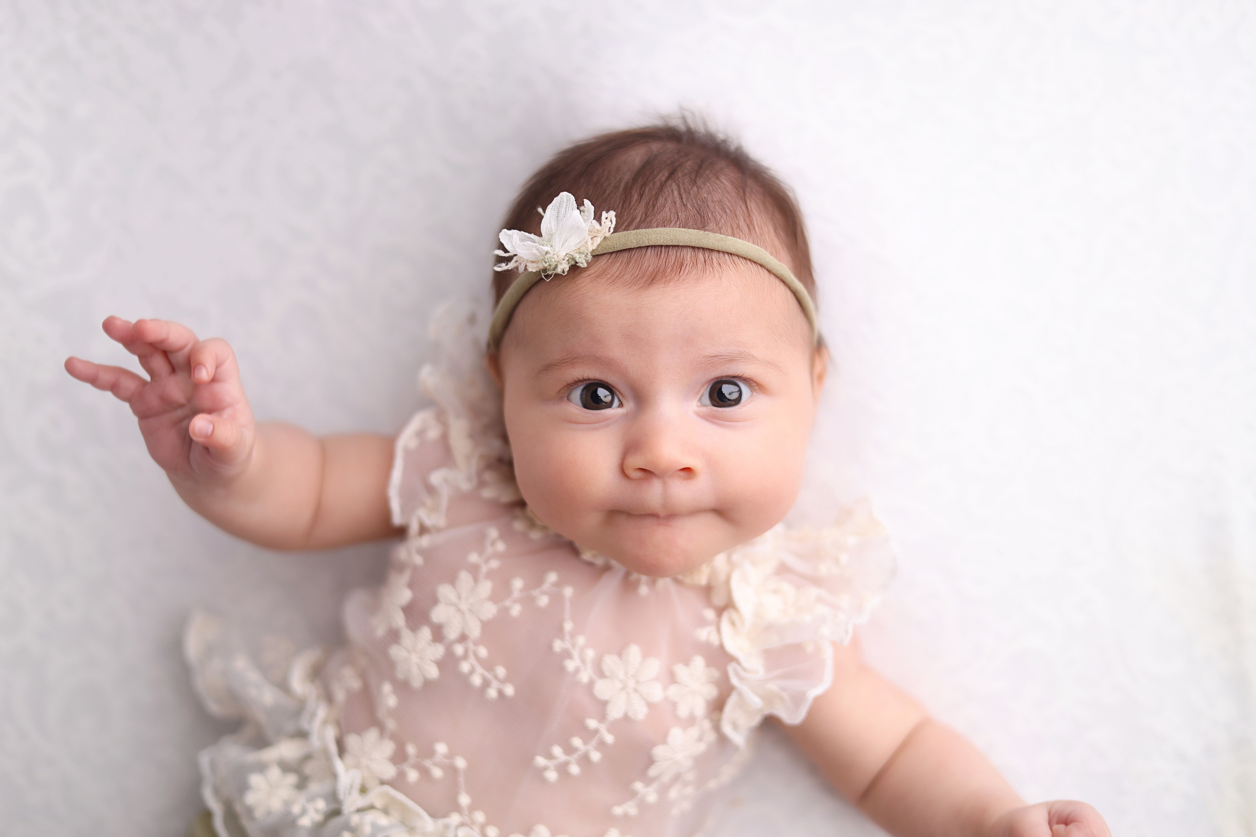 Мире 2,5 месяца. Фотограф новорожденных Москва. Ньюборн фотограф Москва