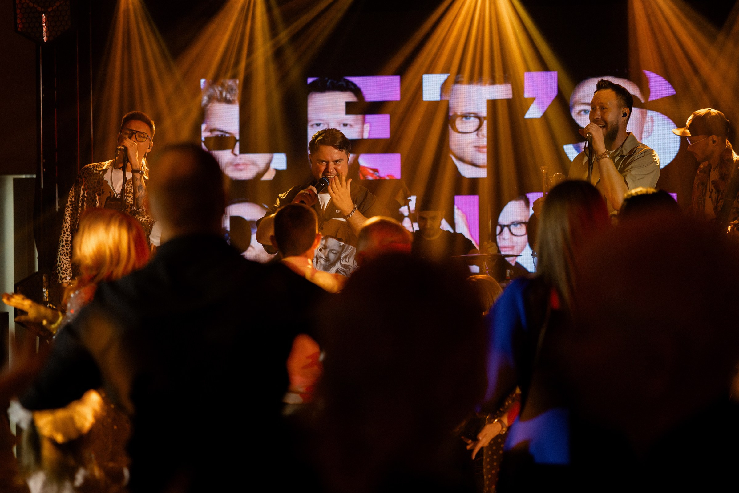 Артём и Евгения (2.10.2024г). Свадебный фотограф в Ростове-на-Дону