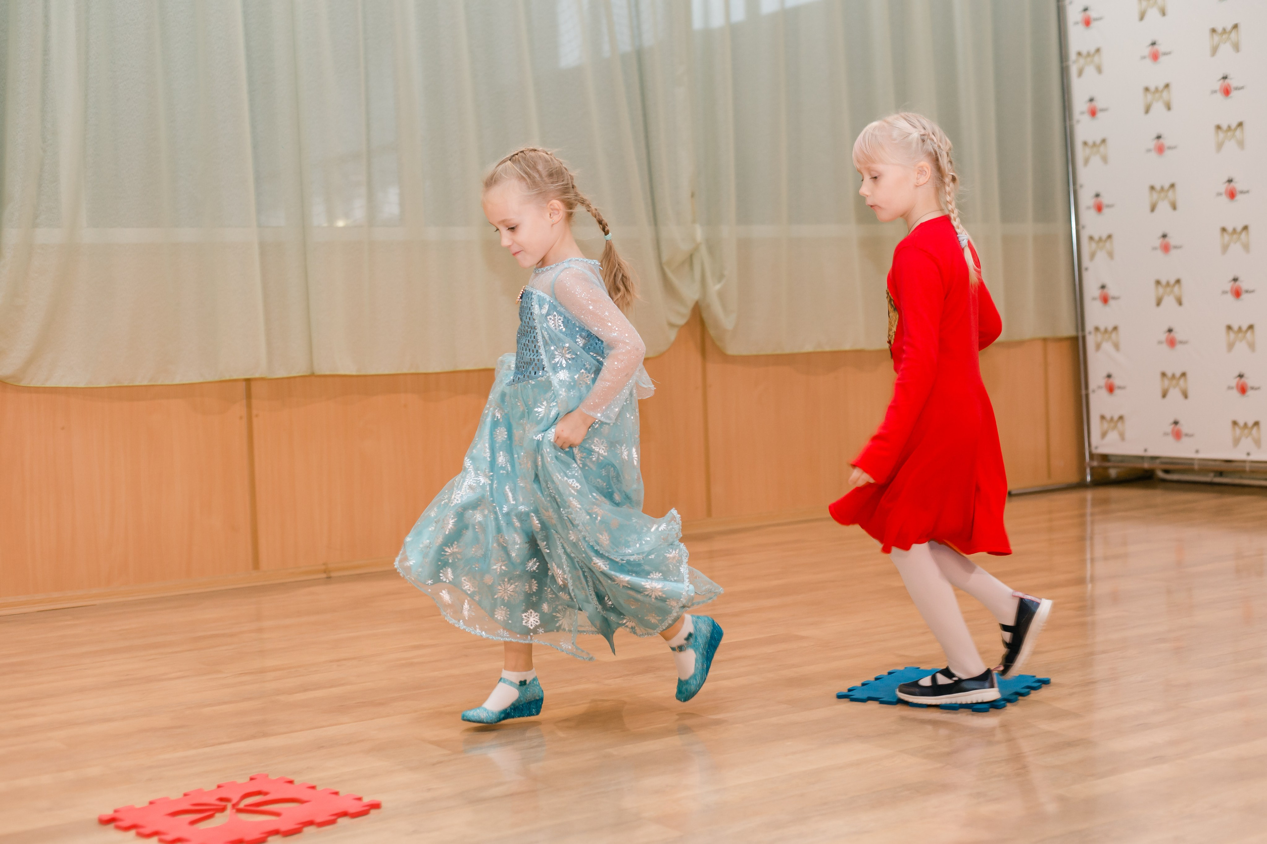 Фотосъемка детского дня рожденья. Видеосъемка и фотосъемка свадеб. Фотограф и оператор на свадьбу. Видеосъемка подкастов, собственная видео-фотостудии. Предметная фотосъемка
