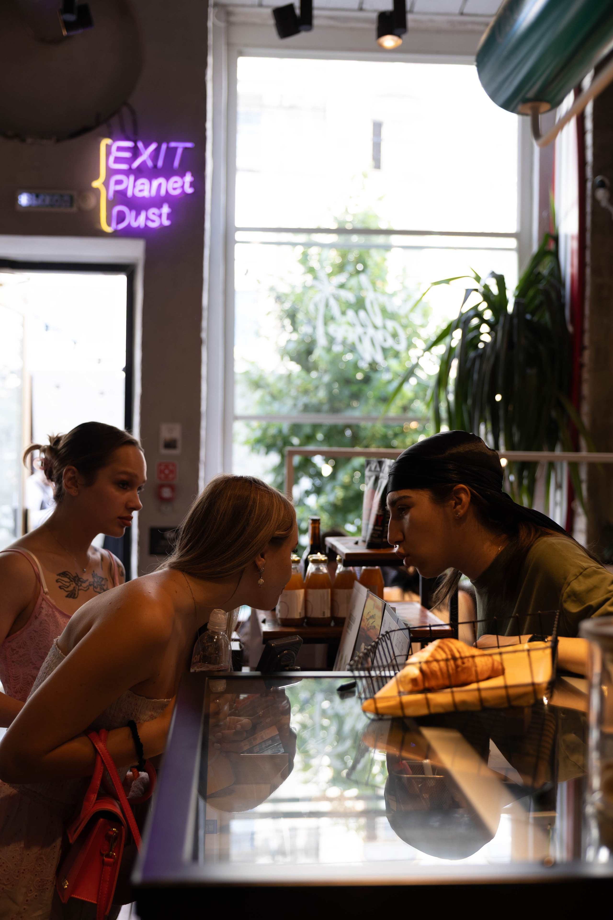 Утренняя вечеринка в Surf