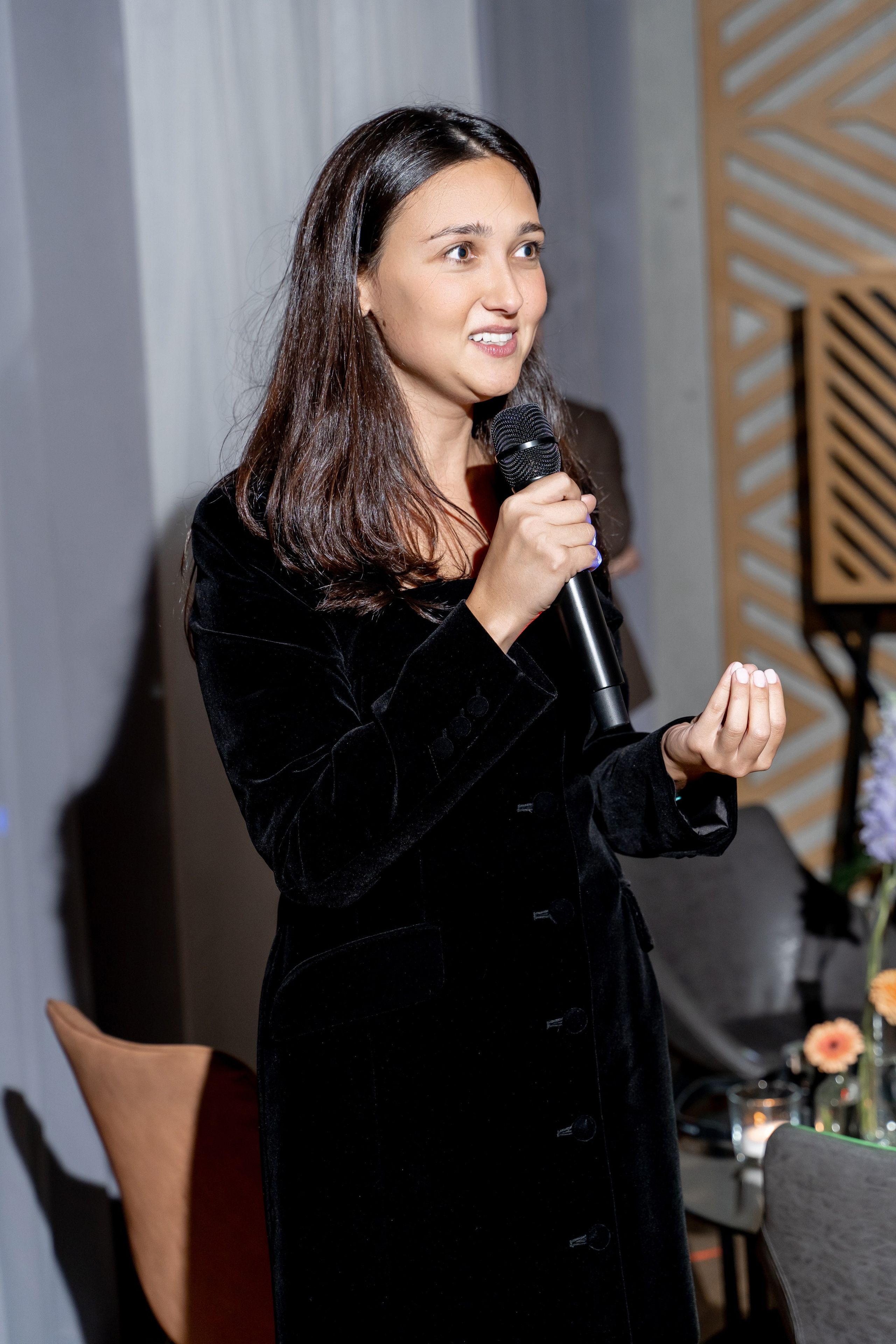 Репортаж мероприятия, репортажная съемка в Москве и Московской области, фотограф на мероприятие, фотосъемка юбилея, репортаж свадьбы, event, фотосессия на фотозоне, фотограф на юбилей, фотограф на день рождения, репортажный фотограф, съемка мероприятия, съемка на фотозоне, фотограф на корпоратив, фотограф на свадьбу, фотограф на детский праздник, фотограф на выпускной. Свадебный репортаж в лофте.