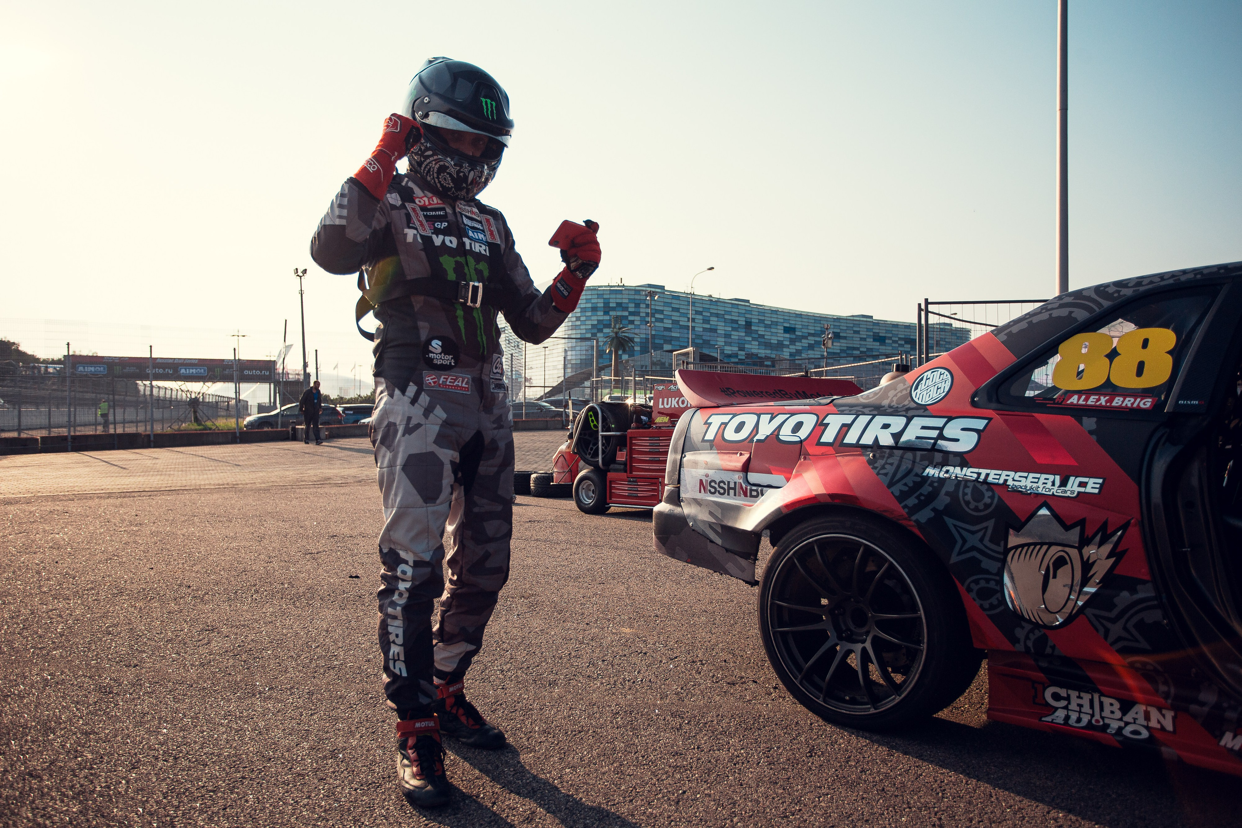 Спорт. Tony Mikhailov