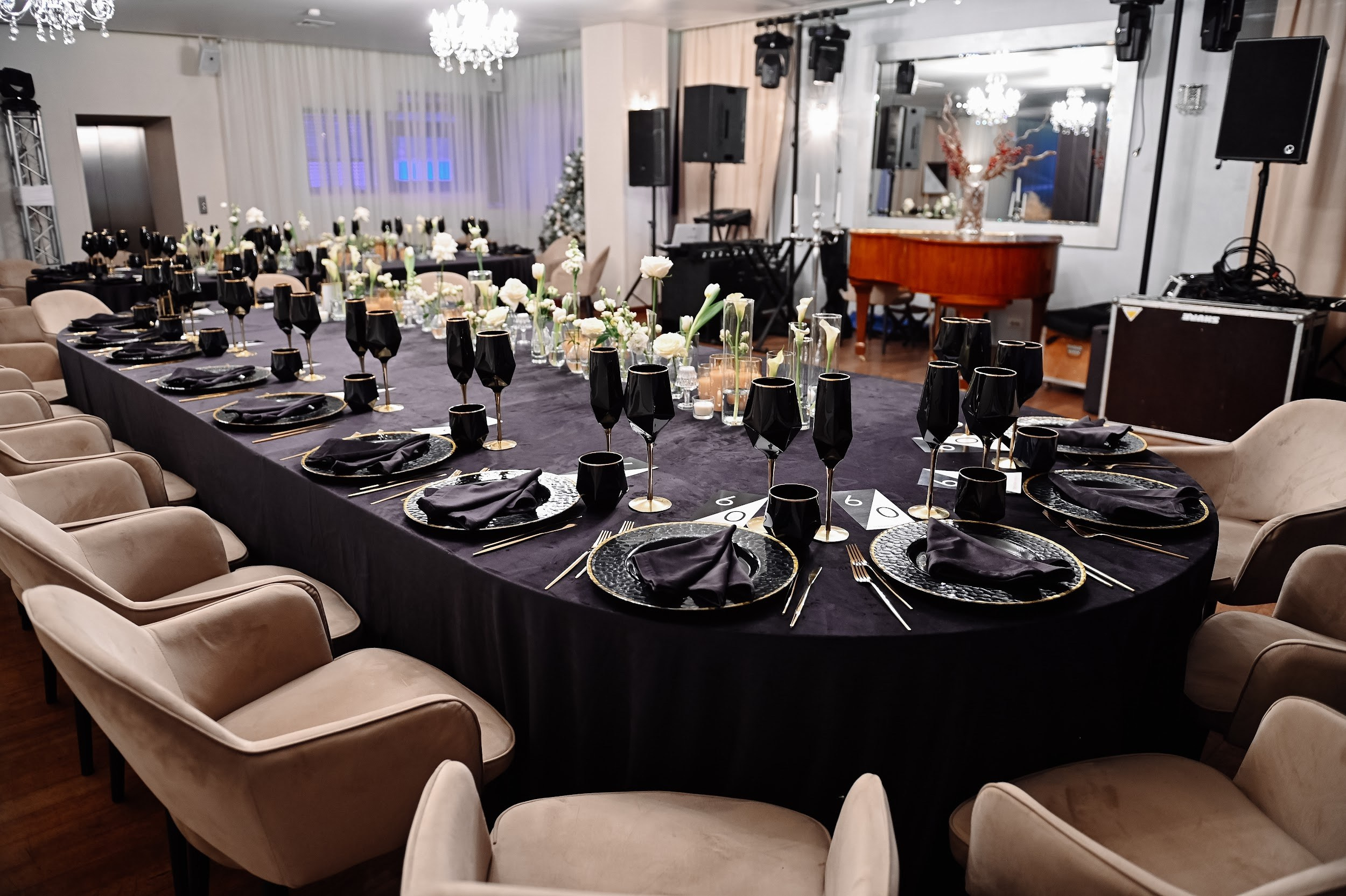 Ресторан Le Maree. Kirillova Studio — мастерская декора и событий Юли Кирилловой