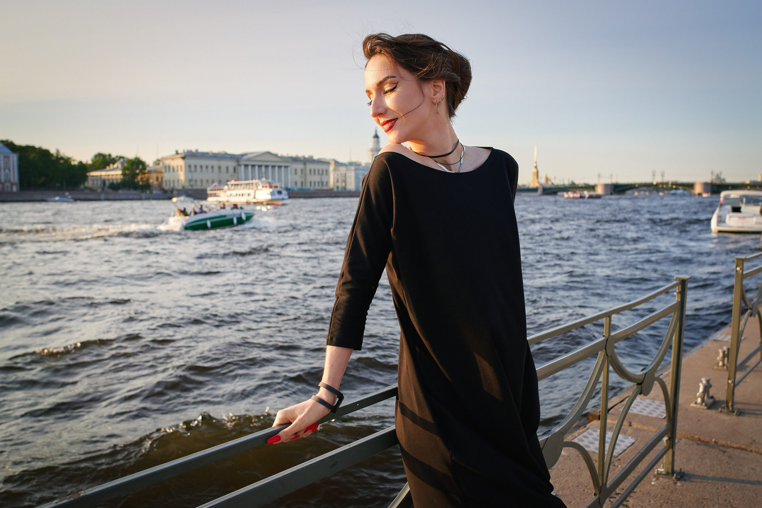 Фотосессия в городе Санкт-Петербург. Портретный фотограф в Санкт-Петербурге | Пётр Дёмушкин