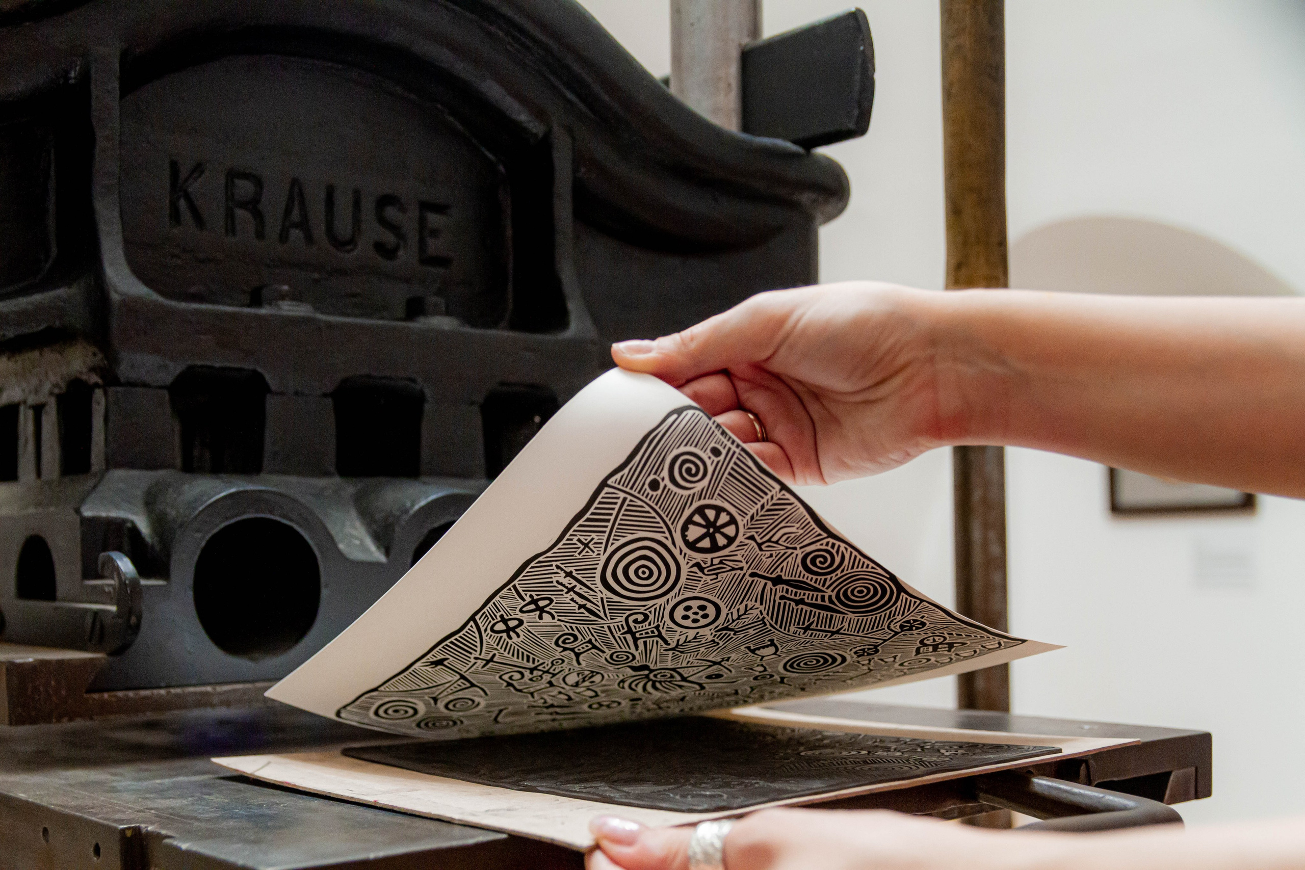 Мастер класс по линогравюре. Твой фотограф Алина Кочергина