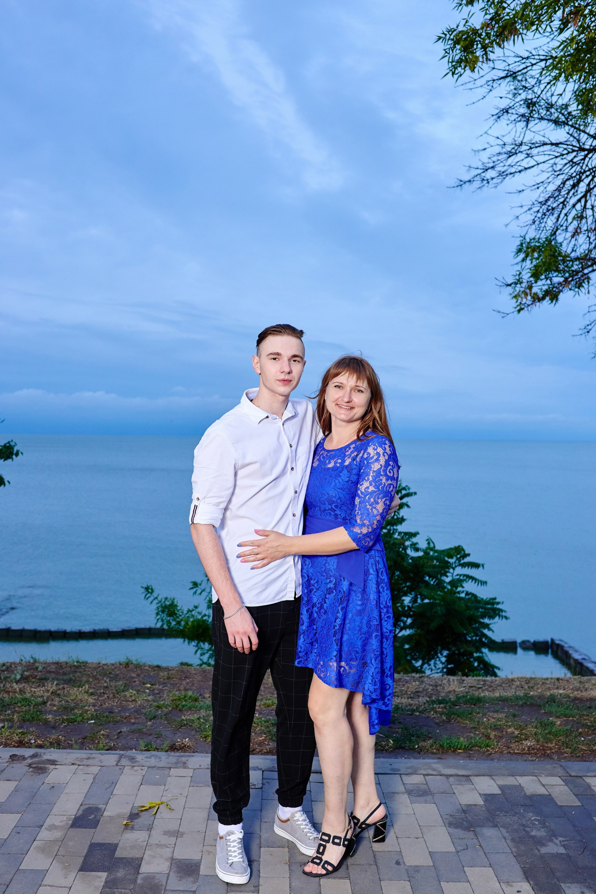 Выпускной 35 Сош. Фотограф Выпускные альбомы Таганрог Сергей Коробченко