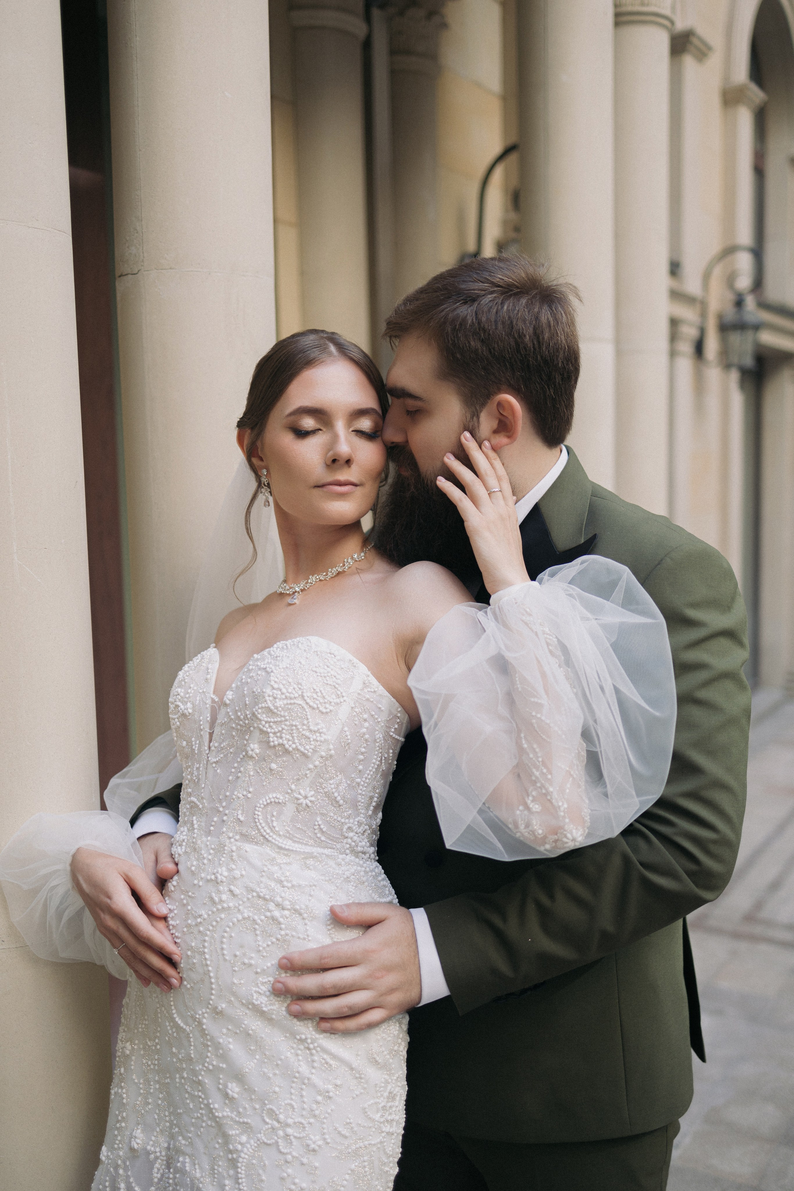 Свадебная фотосессия на Тверской. Свадебный фотограф в Москве. свадебная фотосессия Москва. Фотограф в Москве Валерия Рожкова