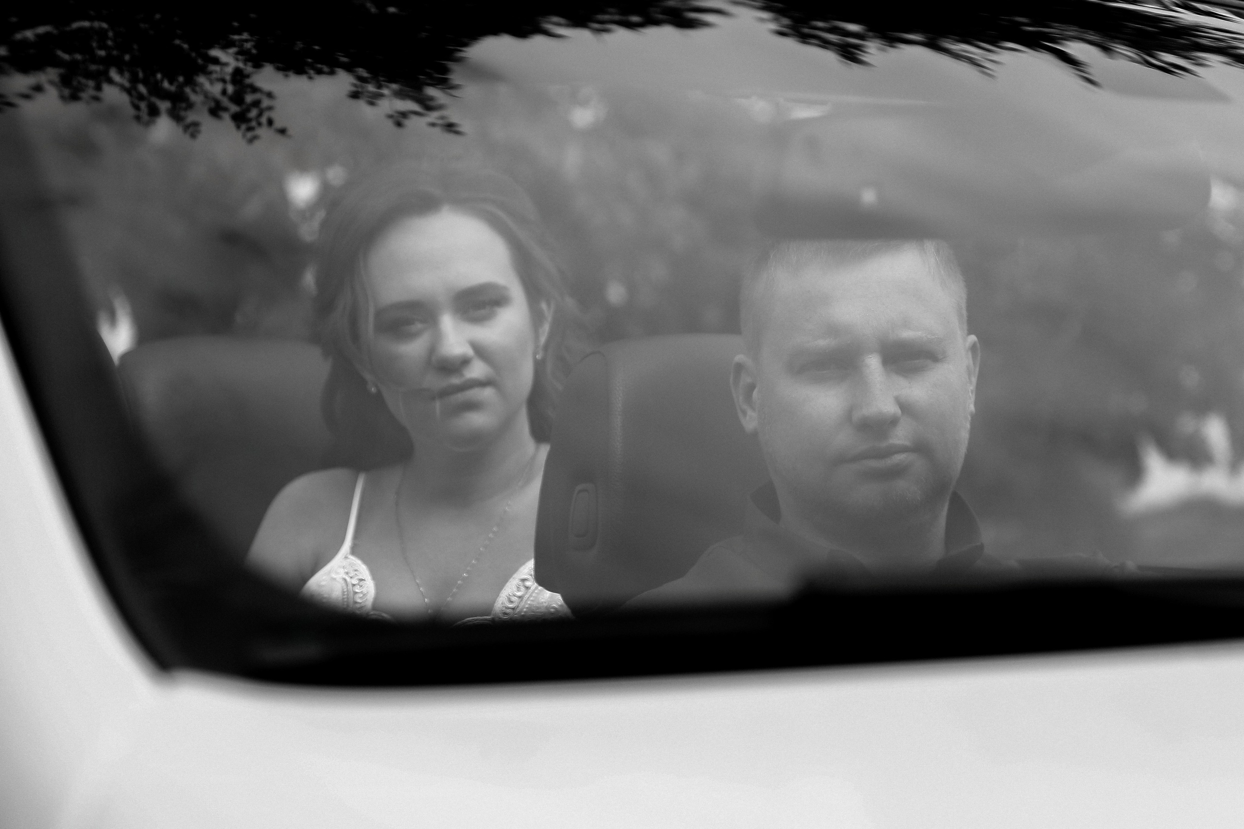 Свадебная прогулка в Ч\Б. Фотограф Антон Чупринин