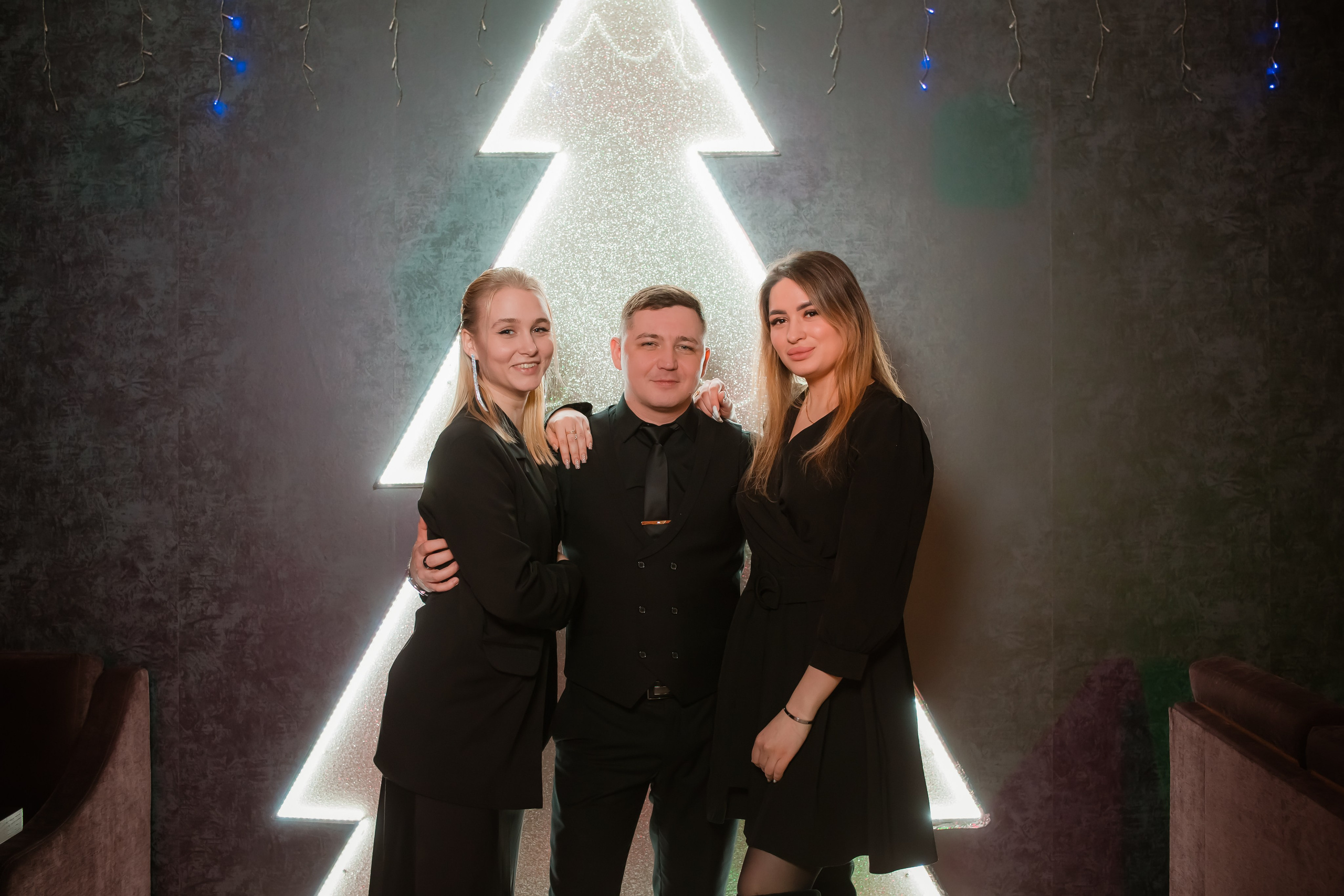 День Рождение Рябинина Ивана. Репортажный фотограф Василий Сазонов в Нижневартовске