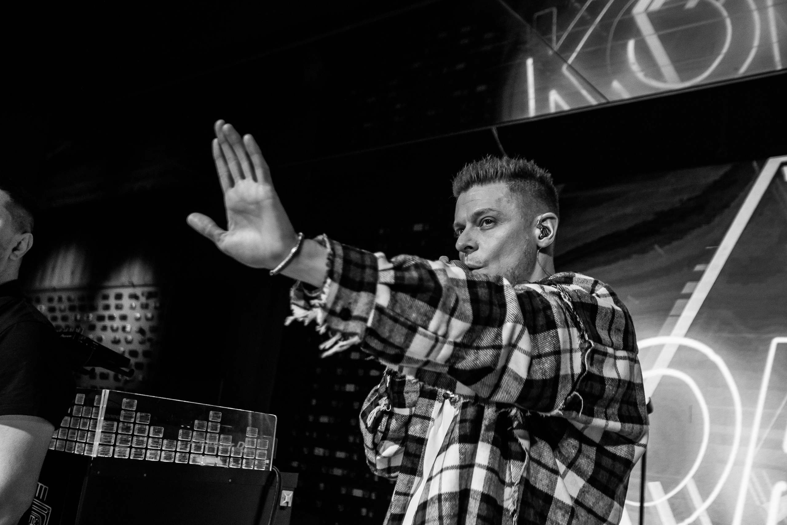 Выступление группы «Корни"_Santa Barbara_Симферополь_15.02.2025. Аминов Руслан | Фотограф