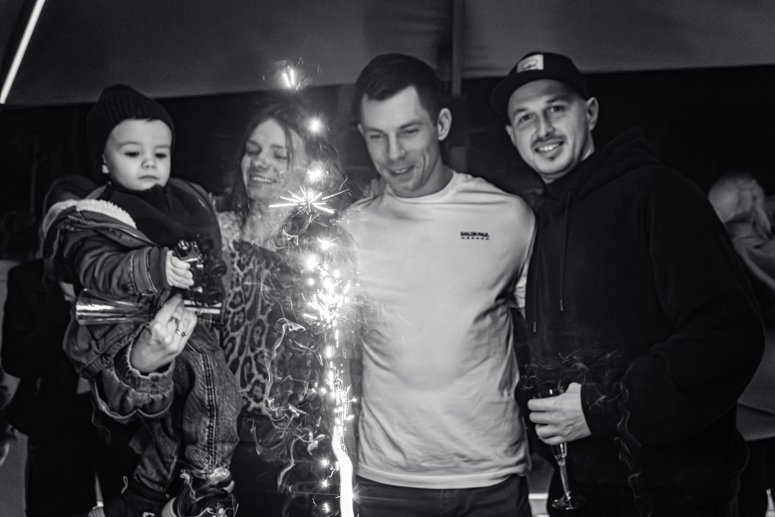 10 лет проекту «КОФЕДВИЖ» и открытие новой кофейни_Ялта_19.12.2025. Аминов Руслан | Фотограф