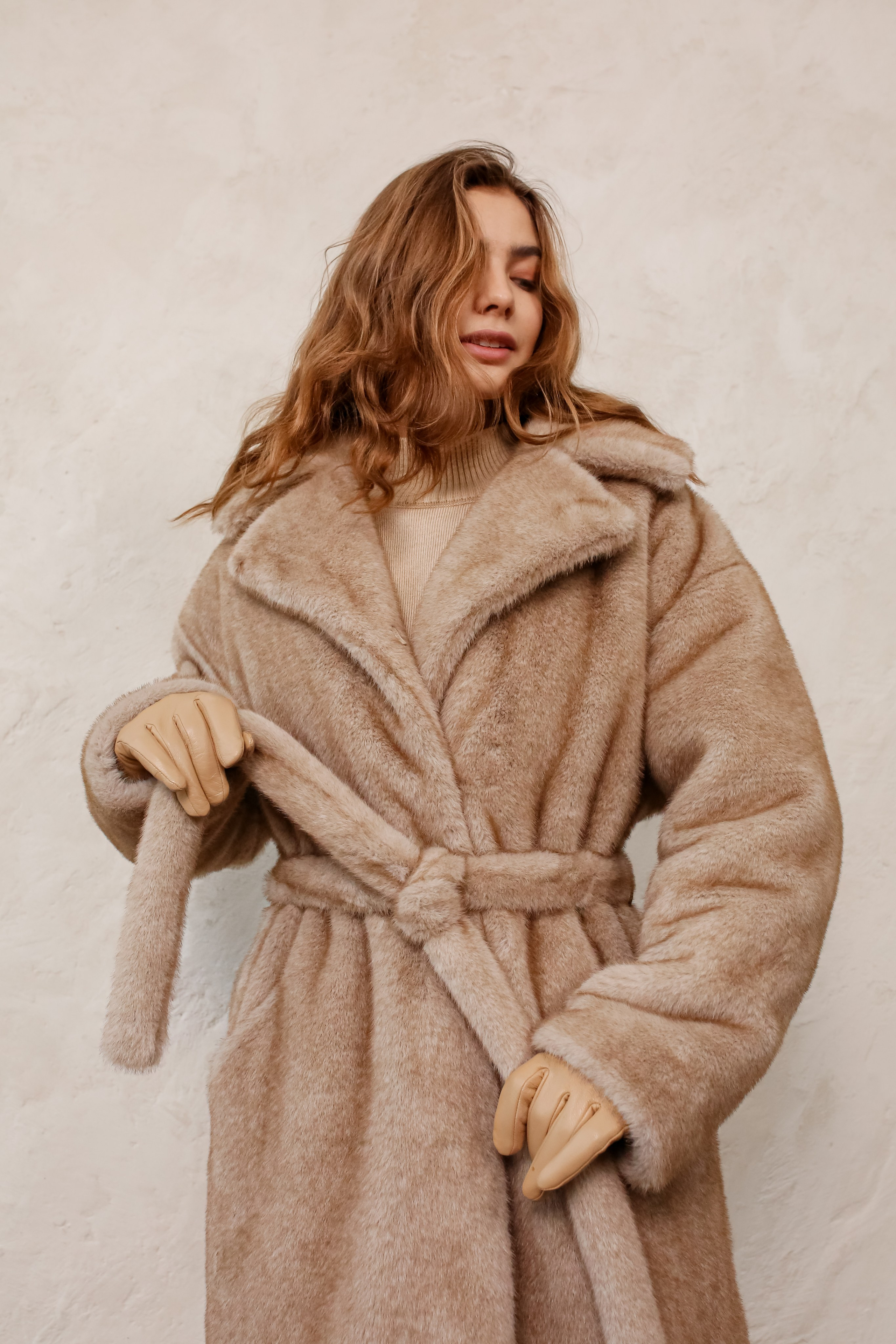 КАТАЛОГ ДЛЯ БРЕНДА ВЕРХНЕЙ ОДЕЖДЫ MISHKA. Бренд, контент фотограф в Волгограде Елена Даньшина