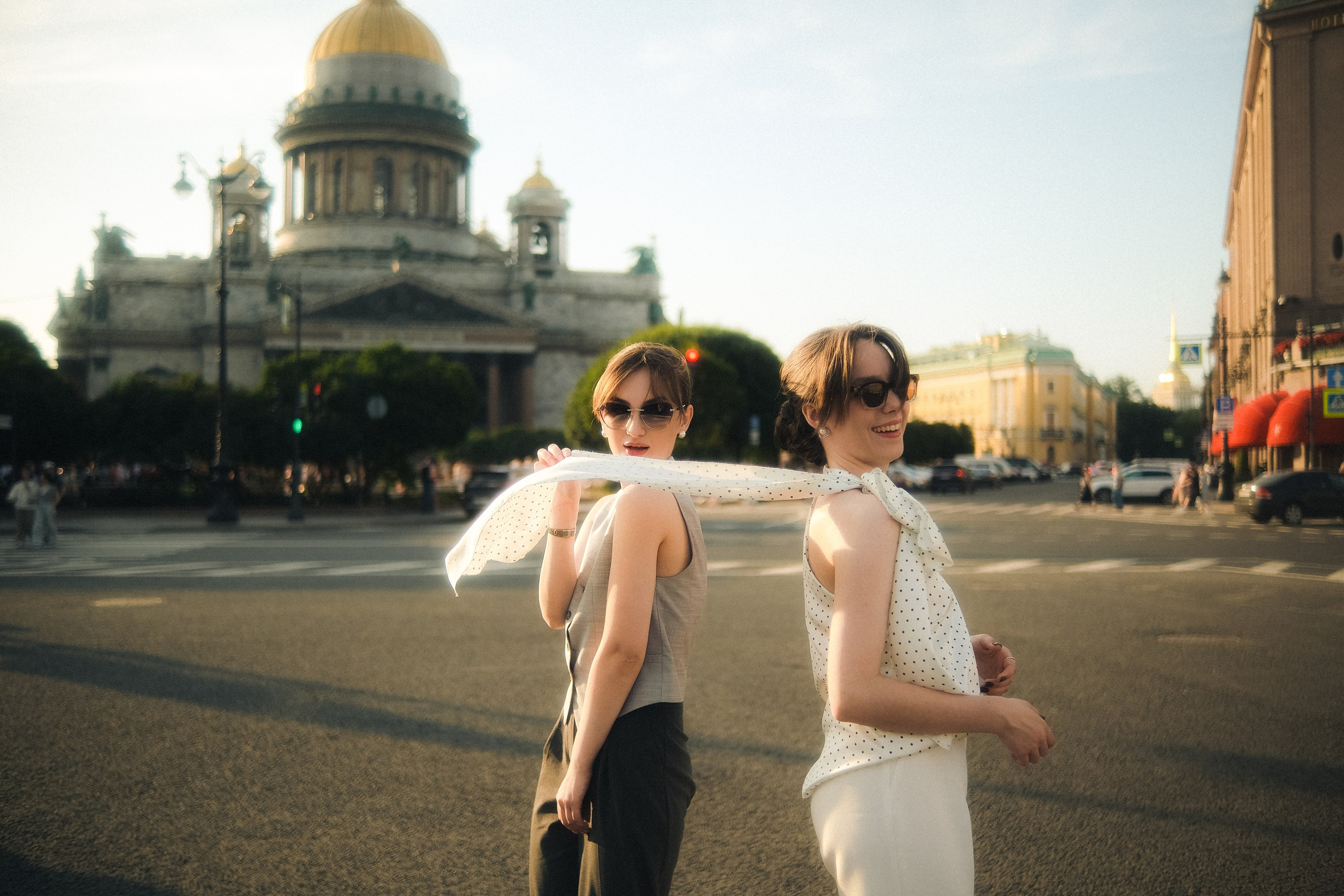 Света & Даша. Phdkvmr.ru