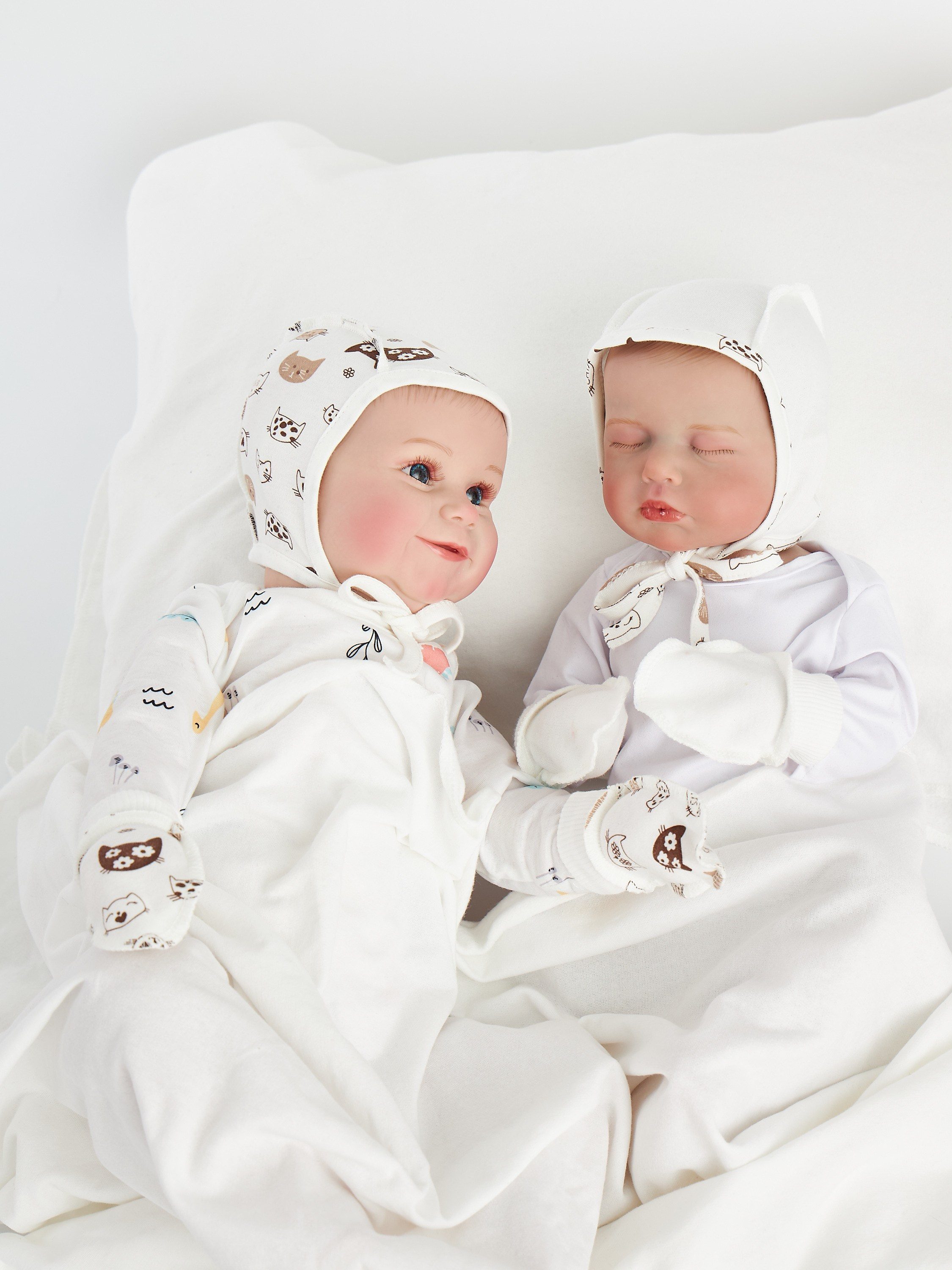 Фотосъемка детской одежды раскладкой для маркетплейсов. Алексей Темнов — фотограф в Пятигорске