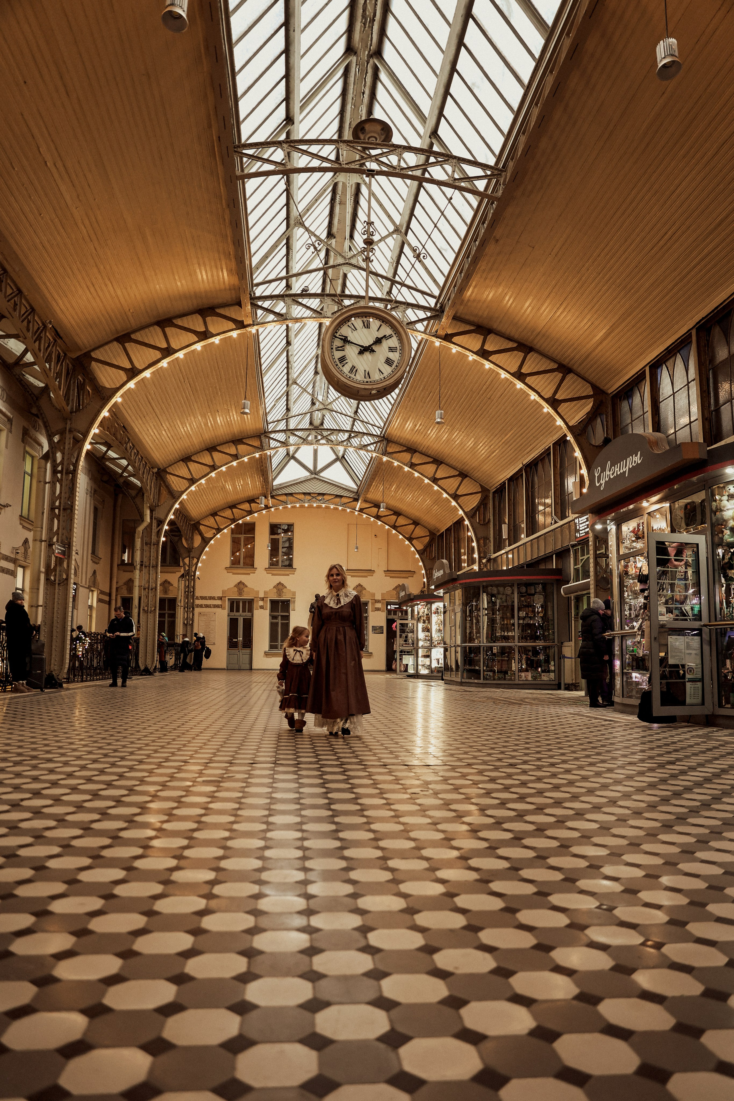 Ретро съемка на Витебском вокзале. Фотограф — Татьяна Кириллова, г. Санкт-Петербург