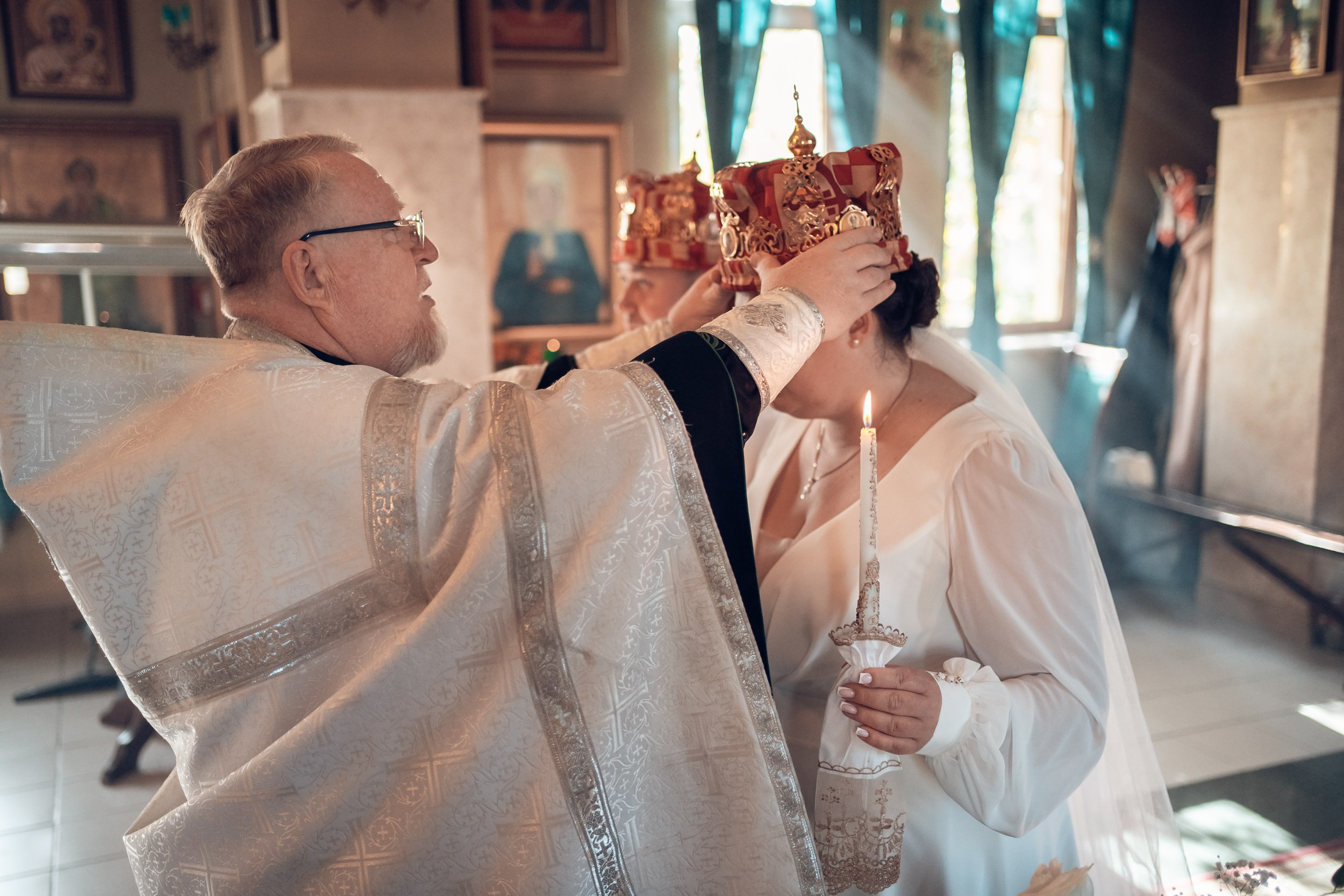 Венчание в храме Прп. Сергия Радонежского с. Орлиное. Церковный фотограф Севастополь