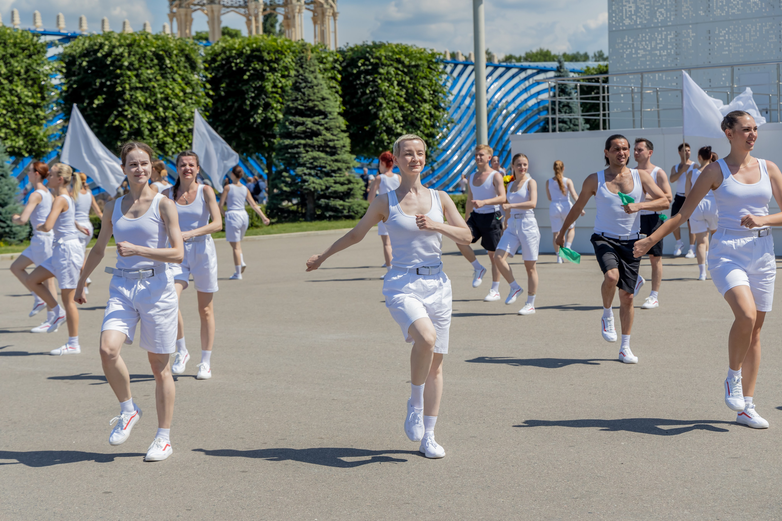 Времена и эпохи. Парад физкультурников 2024 на ВДНХ. Репортажный, семейный и студийный фотограф в Москве Демин Алексей