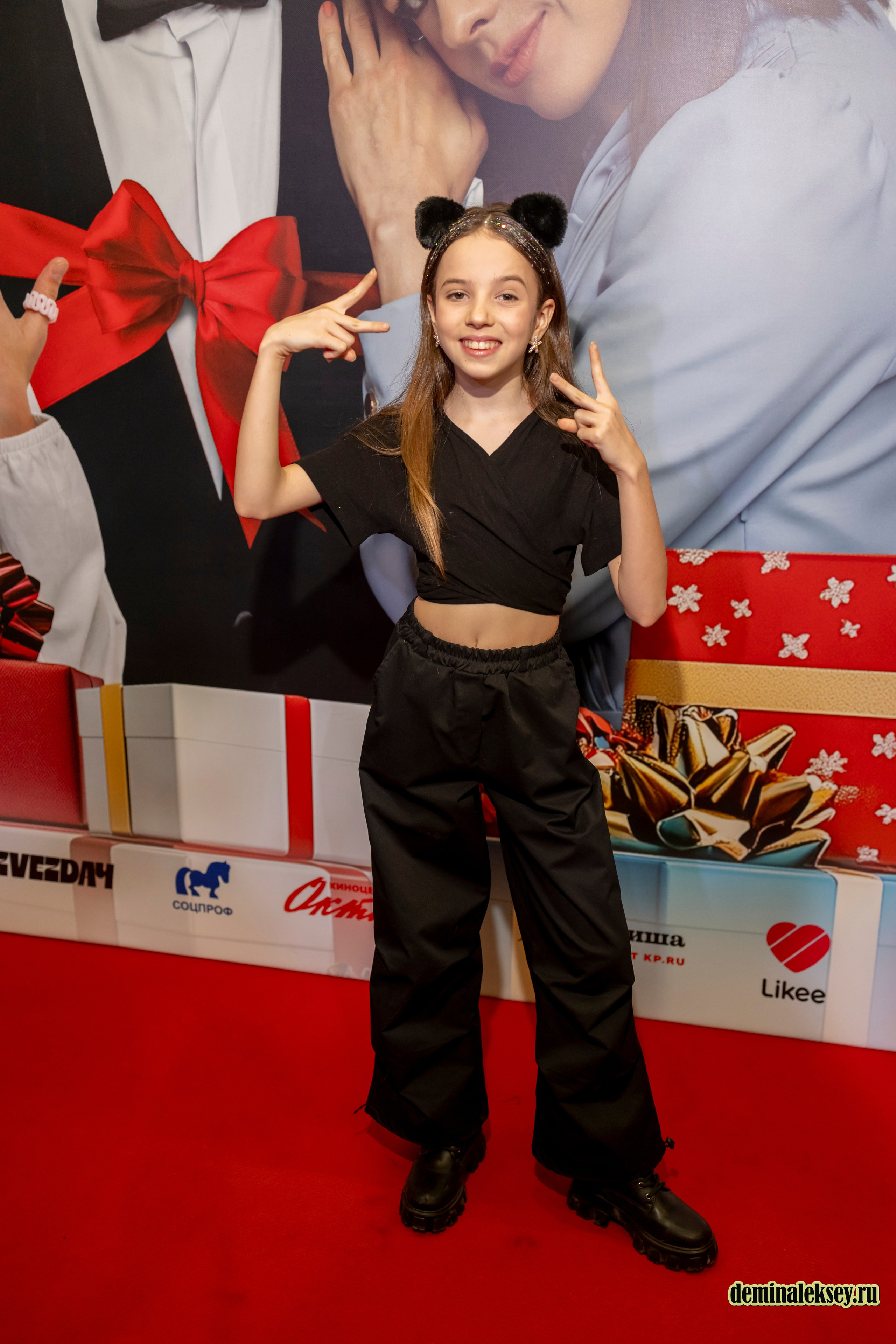 Премьера фильма папу маме заверни в кинотеатре Октябрь. Репортажный, семейный и студийный фотограф в Москве Демин Алексей