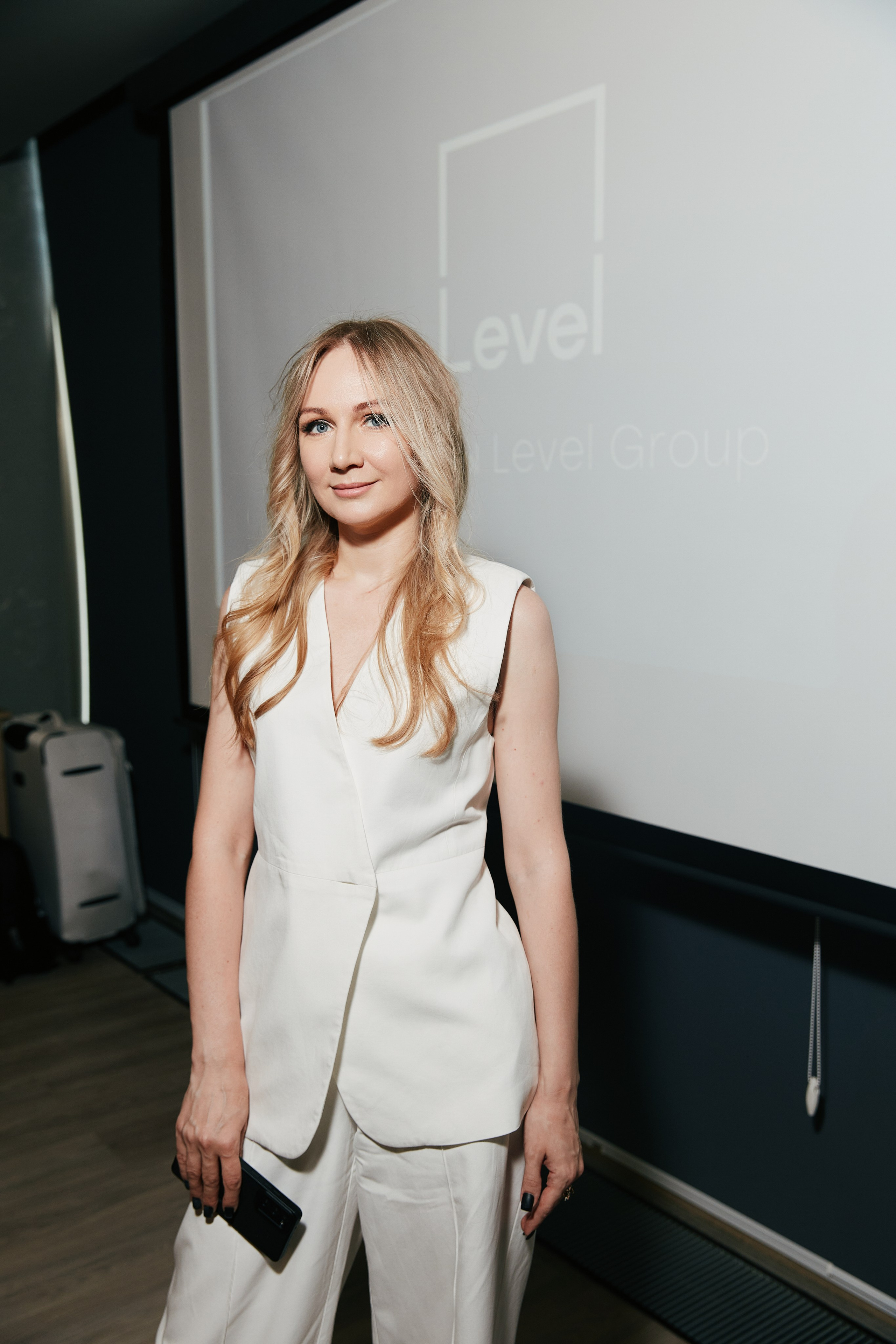 LEVEL в Crowne Plaza 25.07. Свадебный репортажный фотограф краснодар максим дремов дрёмов фотосессия студия цена