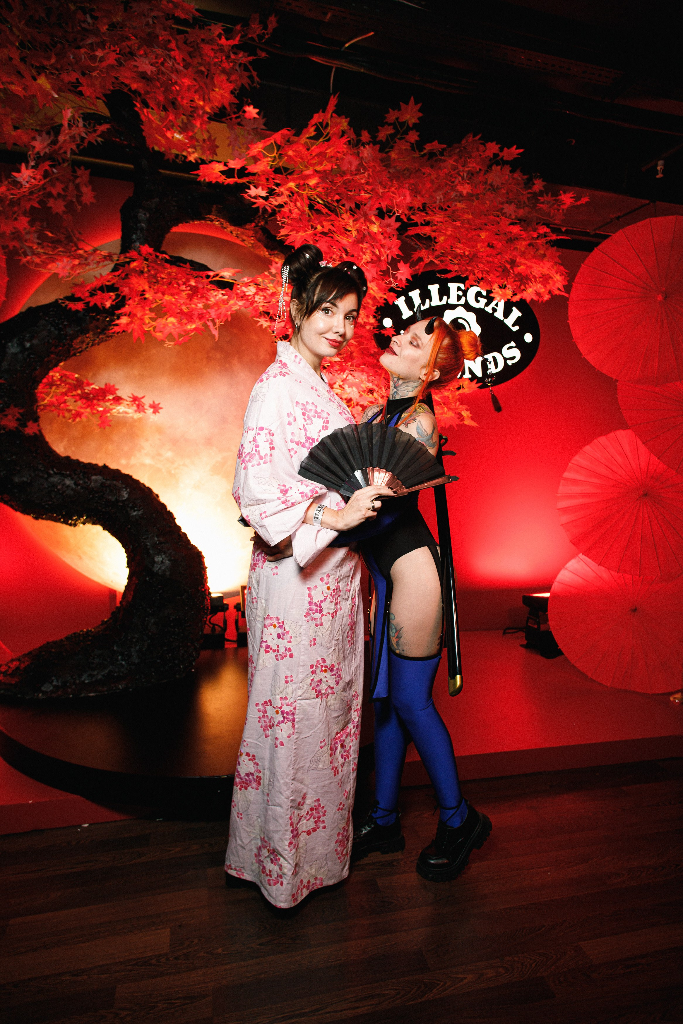 ILLEGAL FRIENDS | ASIA. СВОИ. ФОТООТЧЕТЫ-СОБЫТИЯ-МЕСТА