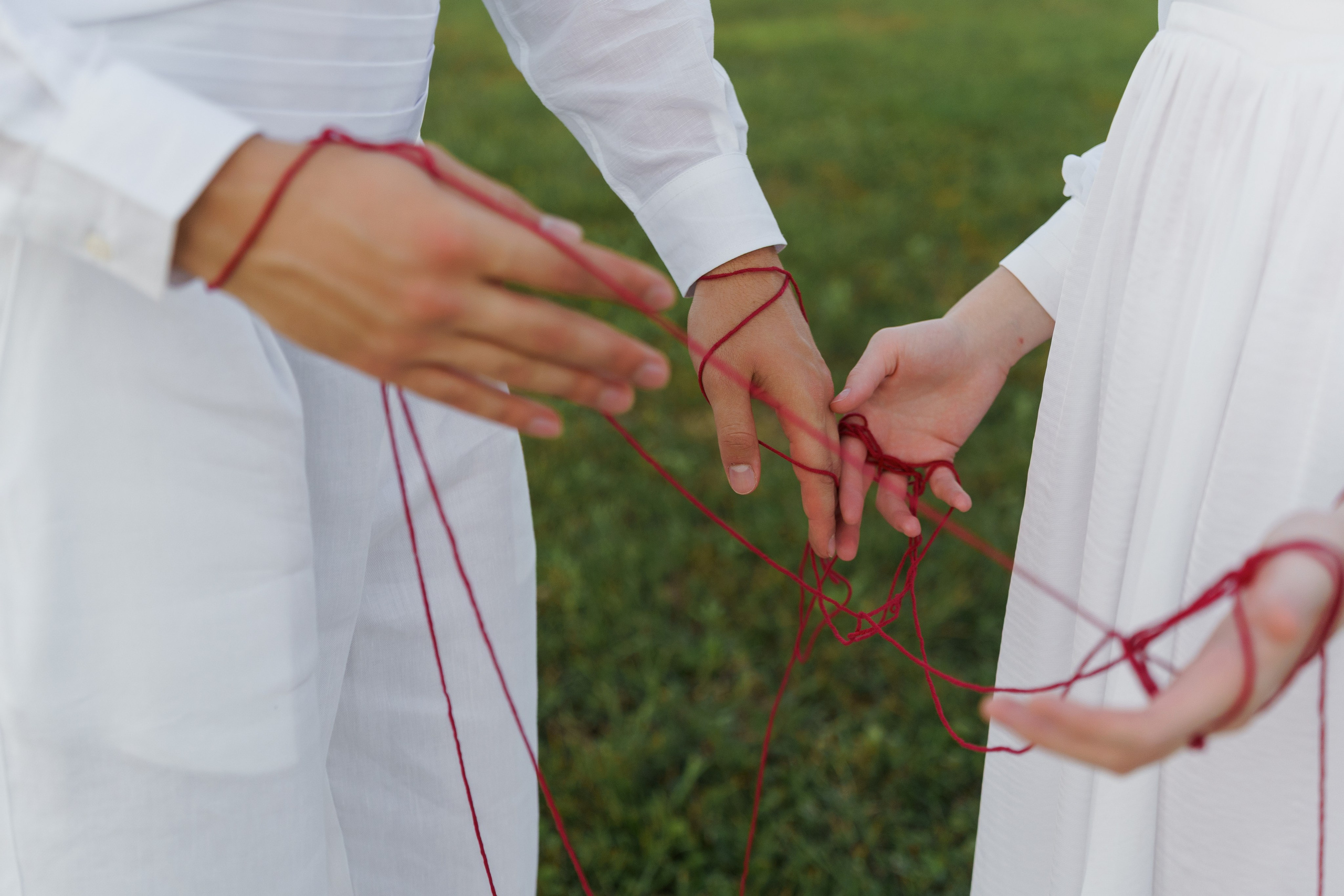 Свадебная фотосъемка в русских традициях от ТВИНС СТУДИО. ТВИНС СТУДИО — лучшие свадебные фотографы и видеографы в Краснодаре