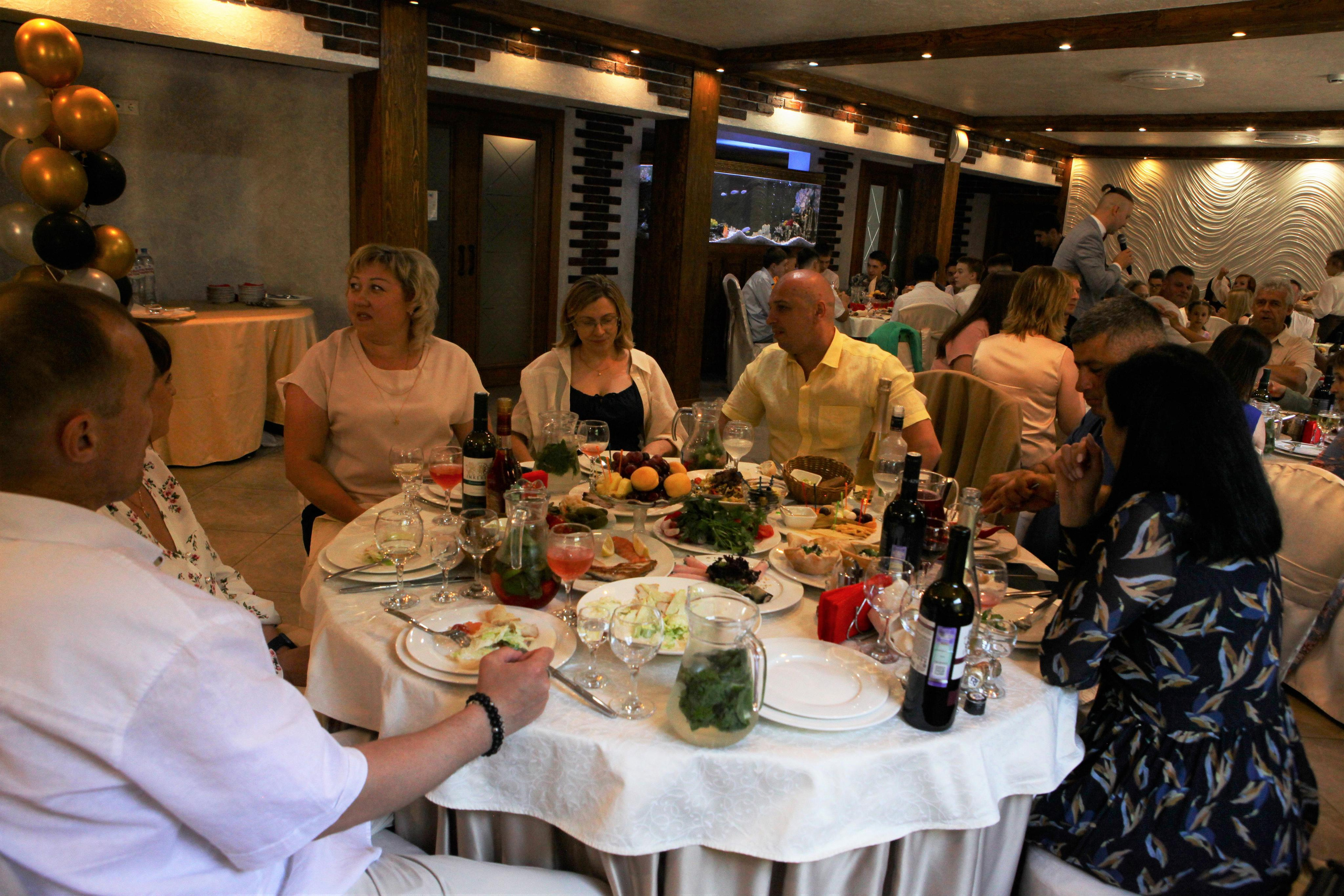 Выпускной вечер 9В класс. Репортажный, семейный, свадебный, портретный фотограф