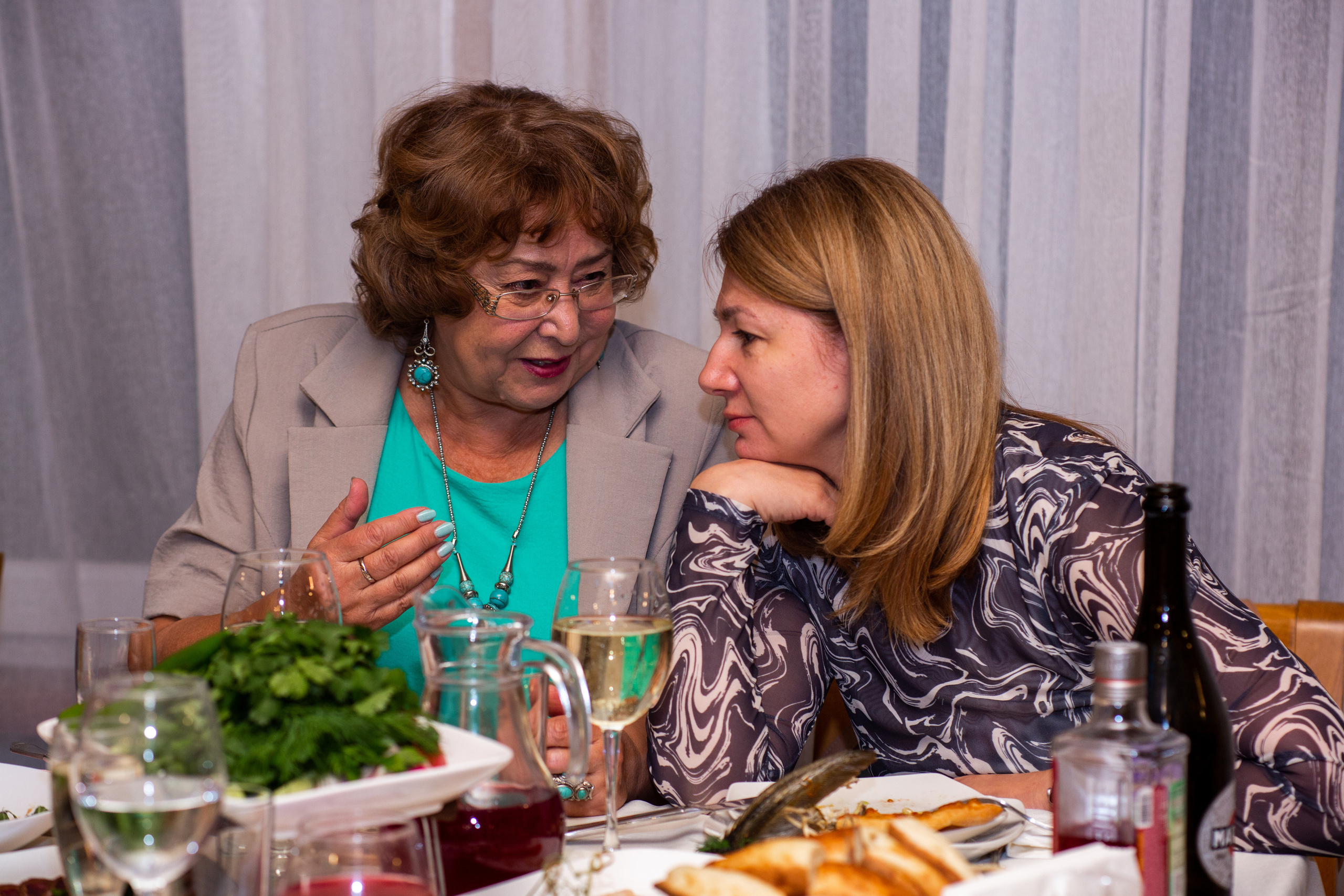 Геннадий и Жар-Птица. Репортажный, семейный, свадебный, портретный фотограф