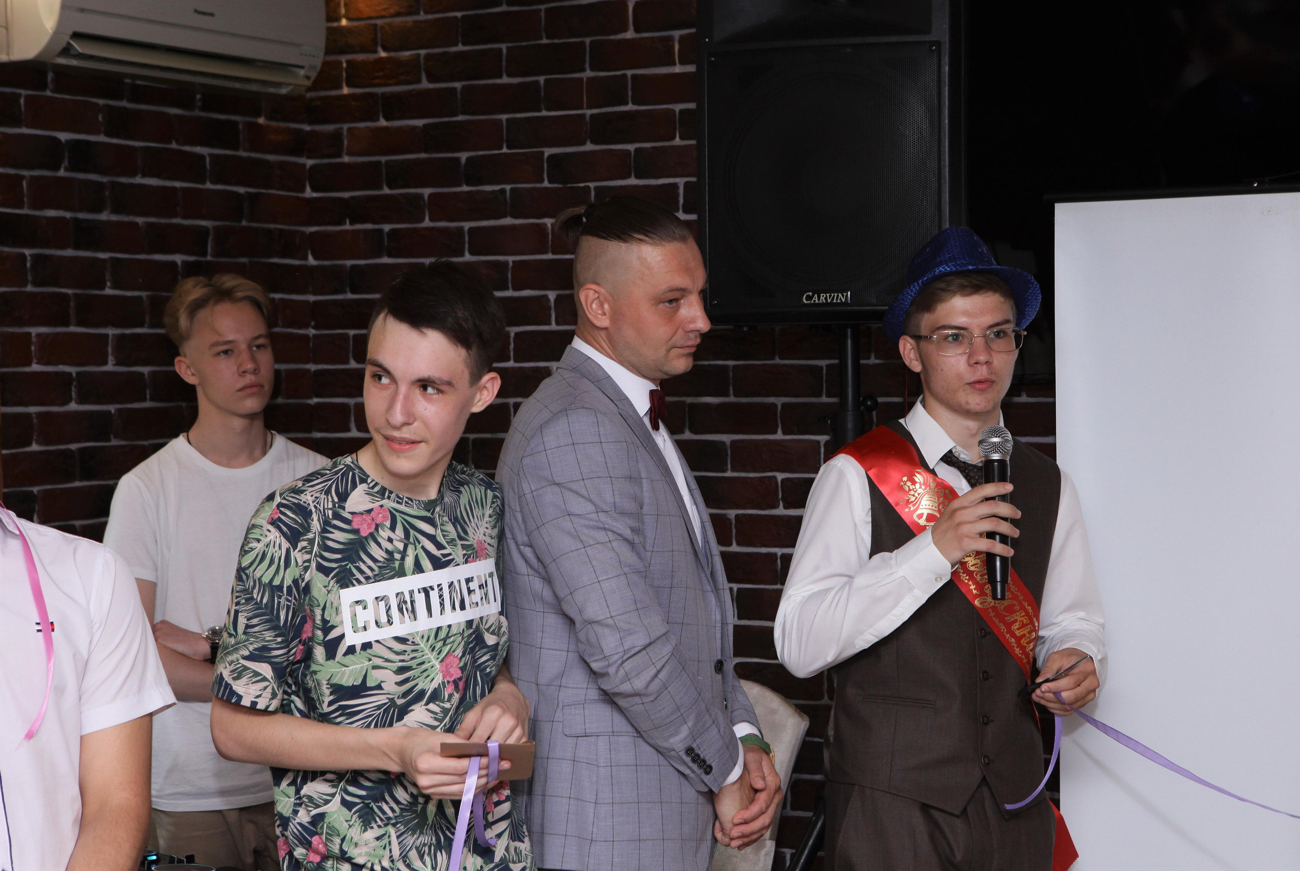 Выпускной вечер 9В класс. Репортажный, семейный, свадебный, портретный фотограф