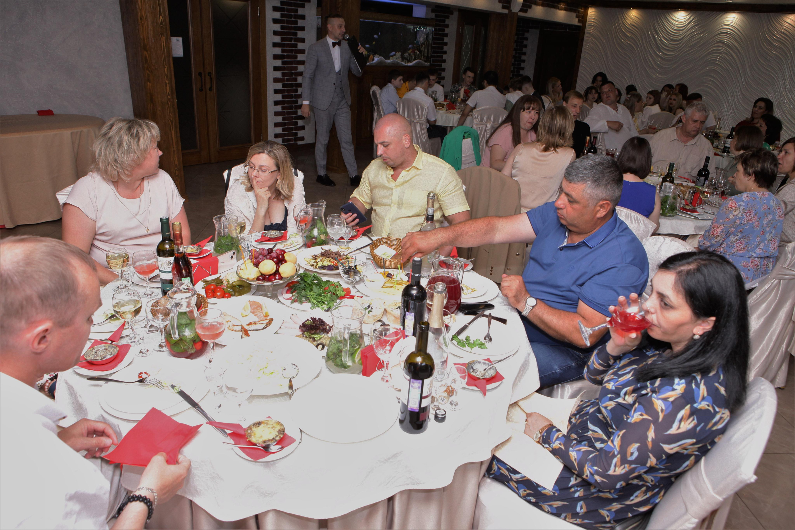 Выпускной вечер 9В класс. Репортажный, семейный, свадебный, портретный фотограф