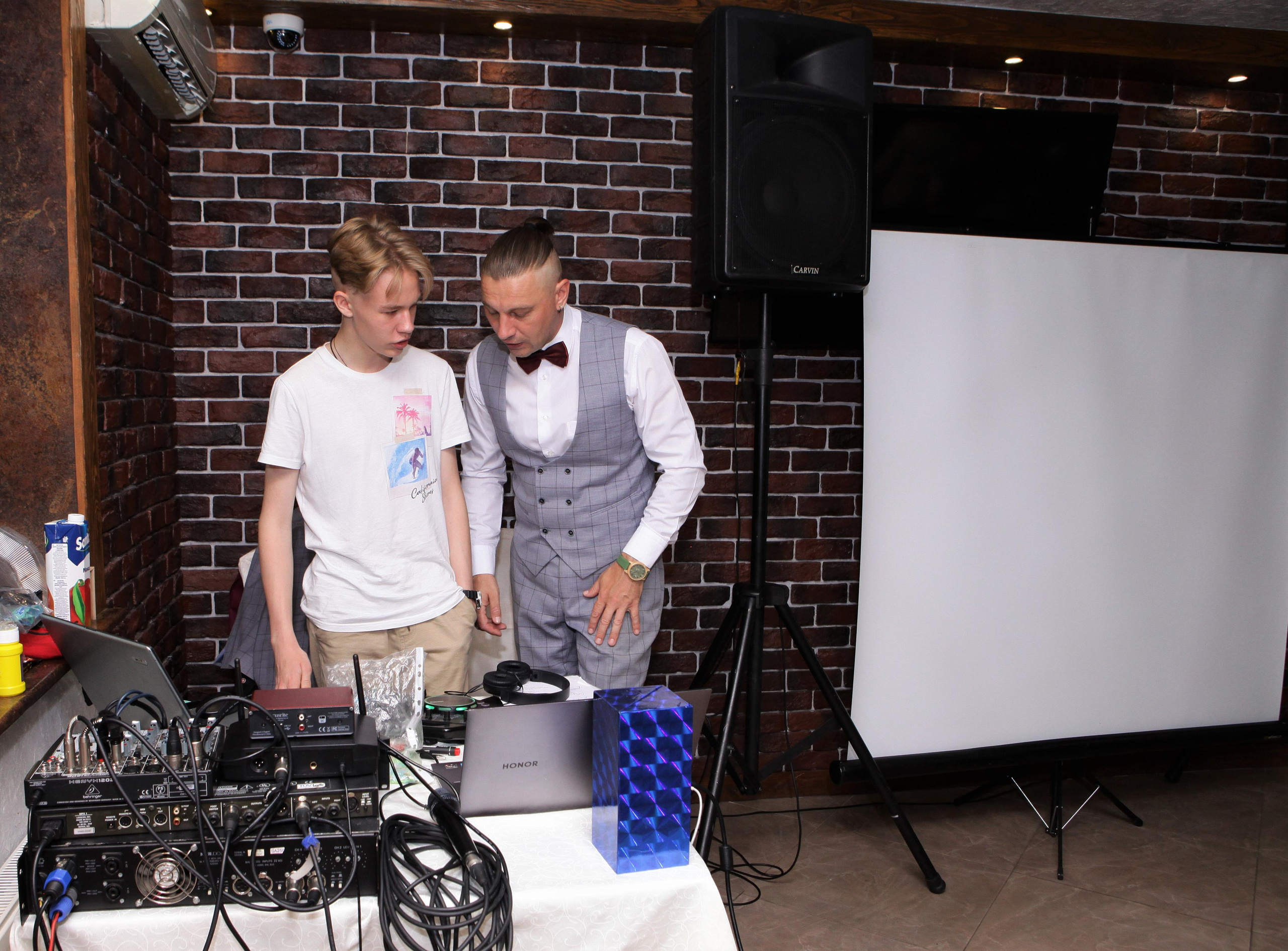 Выпускной вечер 9В класс. Репортажный, семейный, свадебный, портретный фотограф