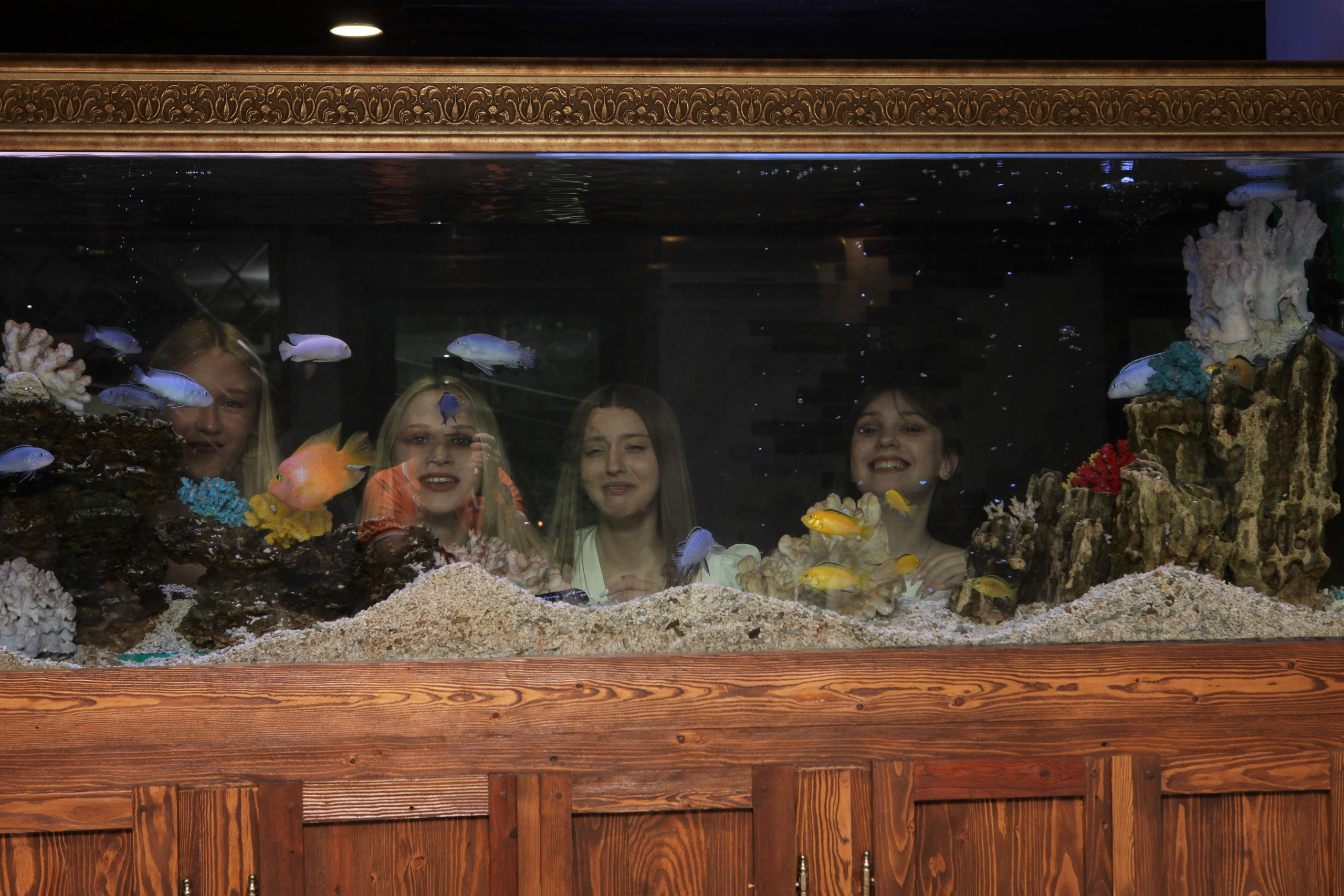 Выпускной вечер 9В класс. Репортажный, семейный, свадебный, портретный фотограф