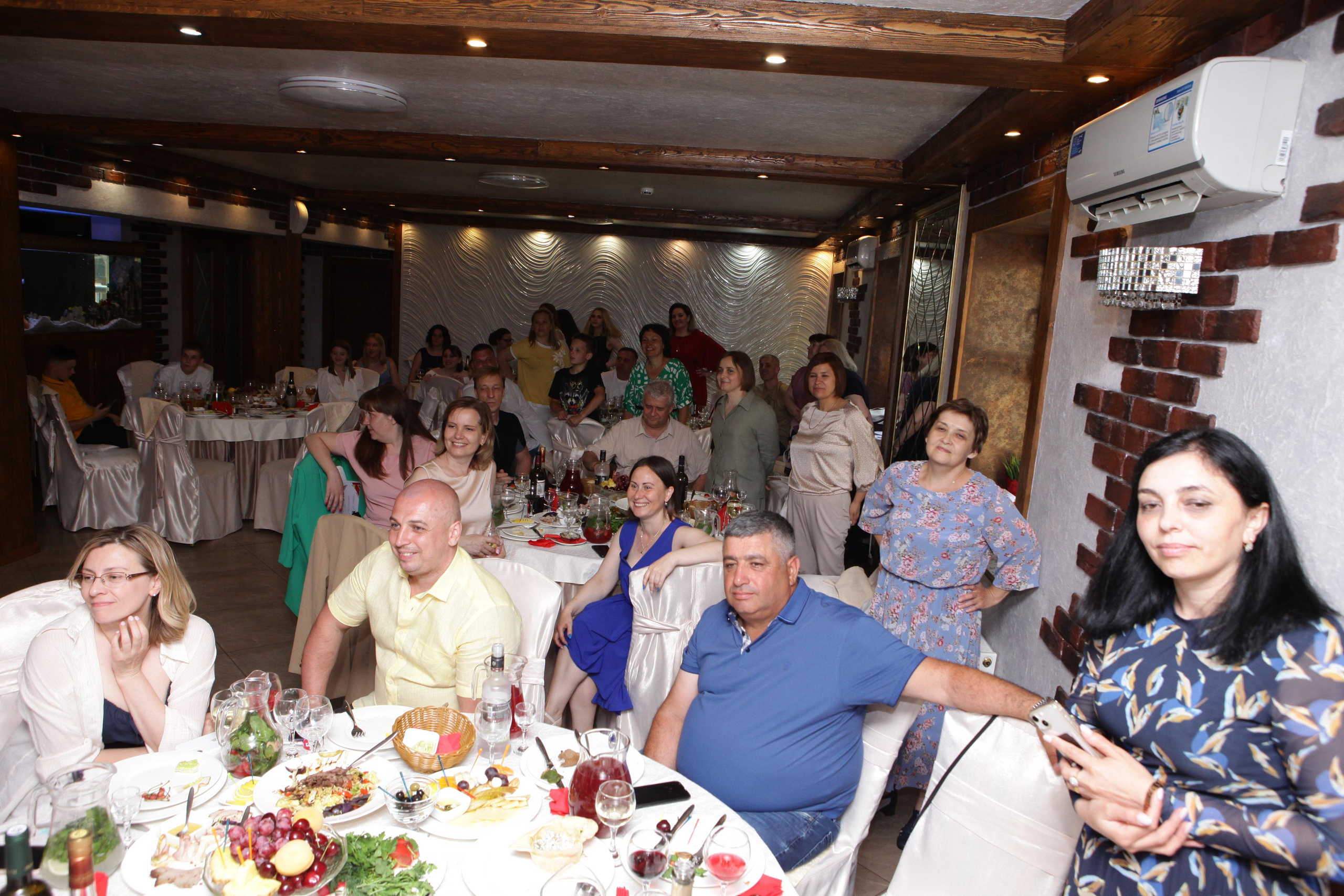 Выпускной вечер 9В класс. Репортажный, семейный, свадебный, портретный фотограф