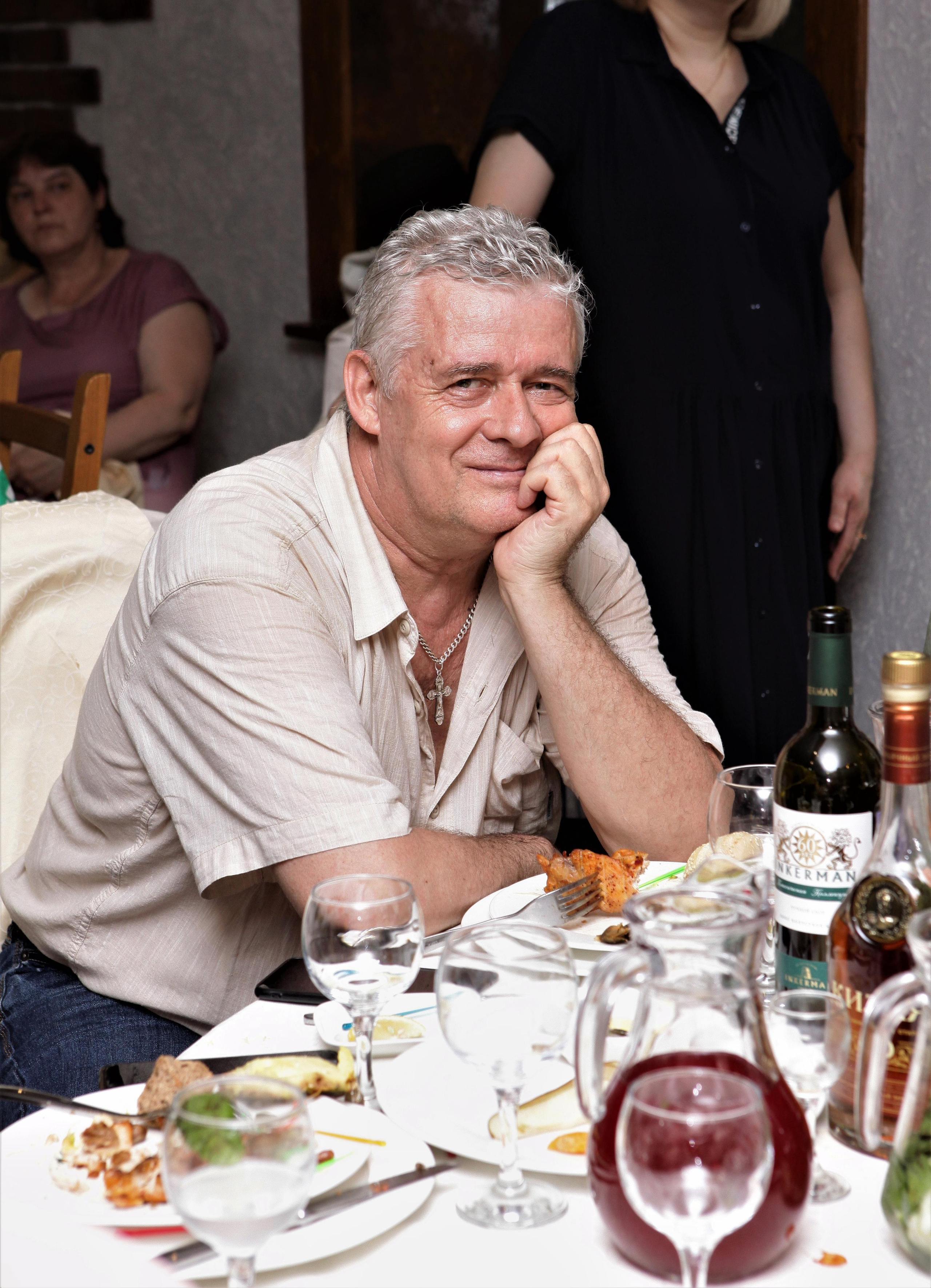 Выпускной вечер 9В класс. Репортажный, семейный, свадебный, портретный фотограф