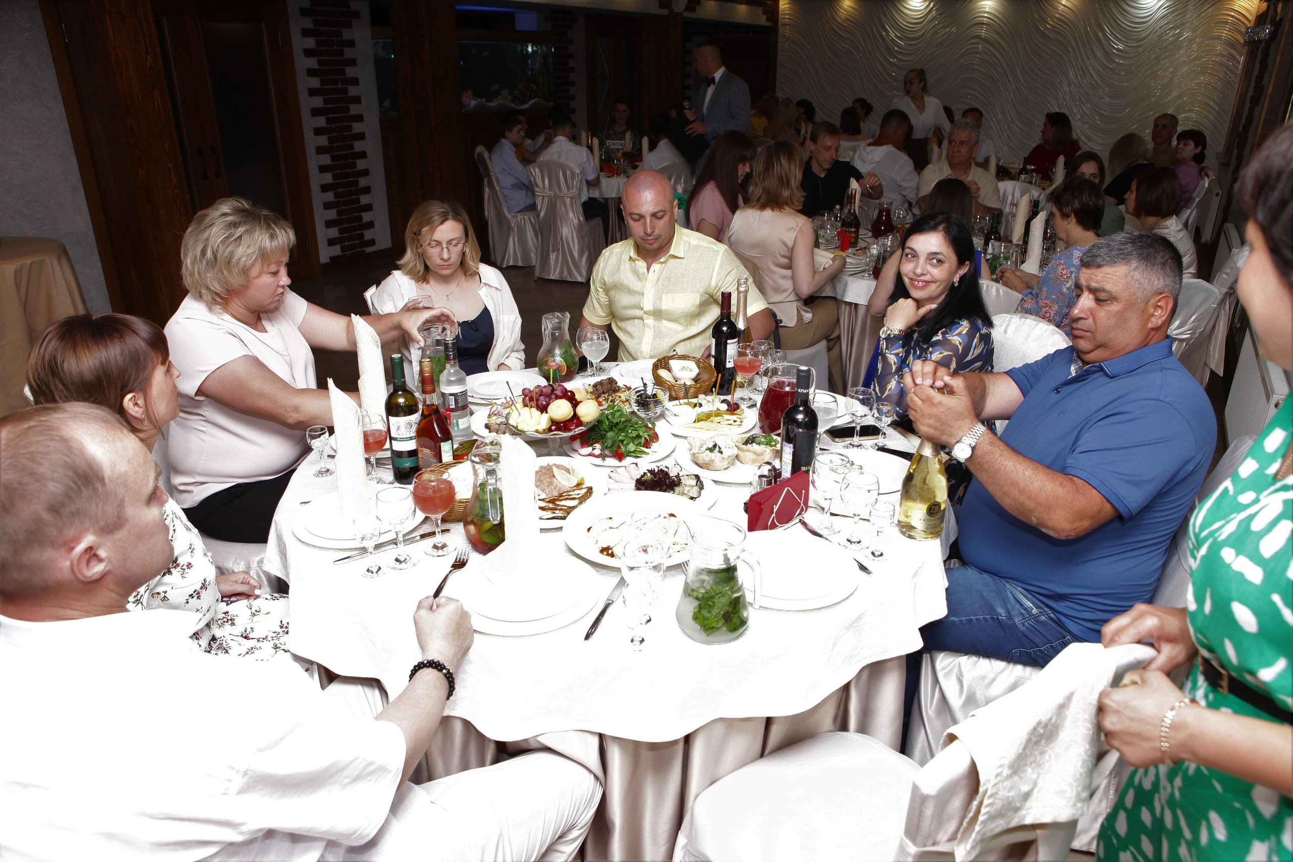 Выпускной вечер 9В класс. Репортажный, семейный, свадебный, портретный фотограф