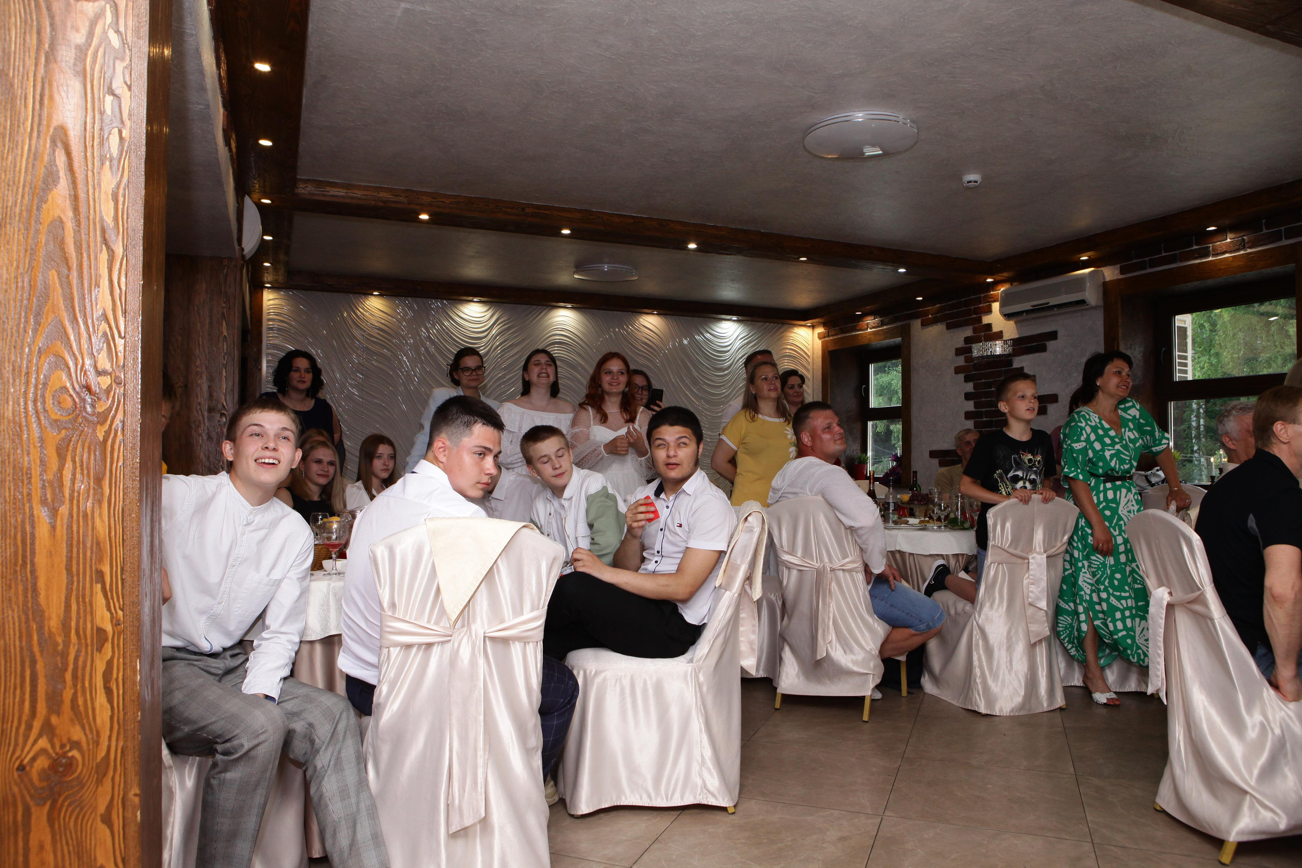 Выпускной вечер 9В класс. Репортажный, семейный, свадебный, портретный фотограф