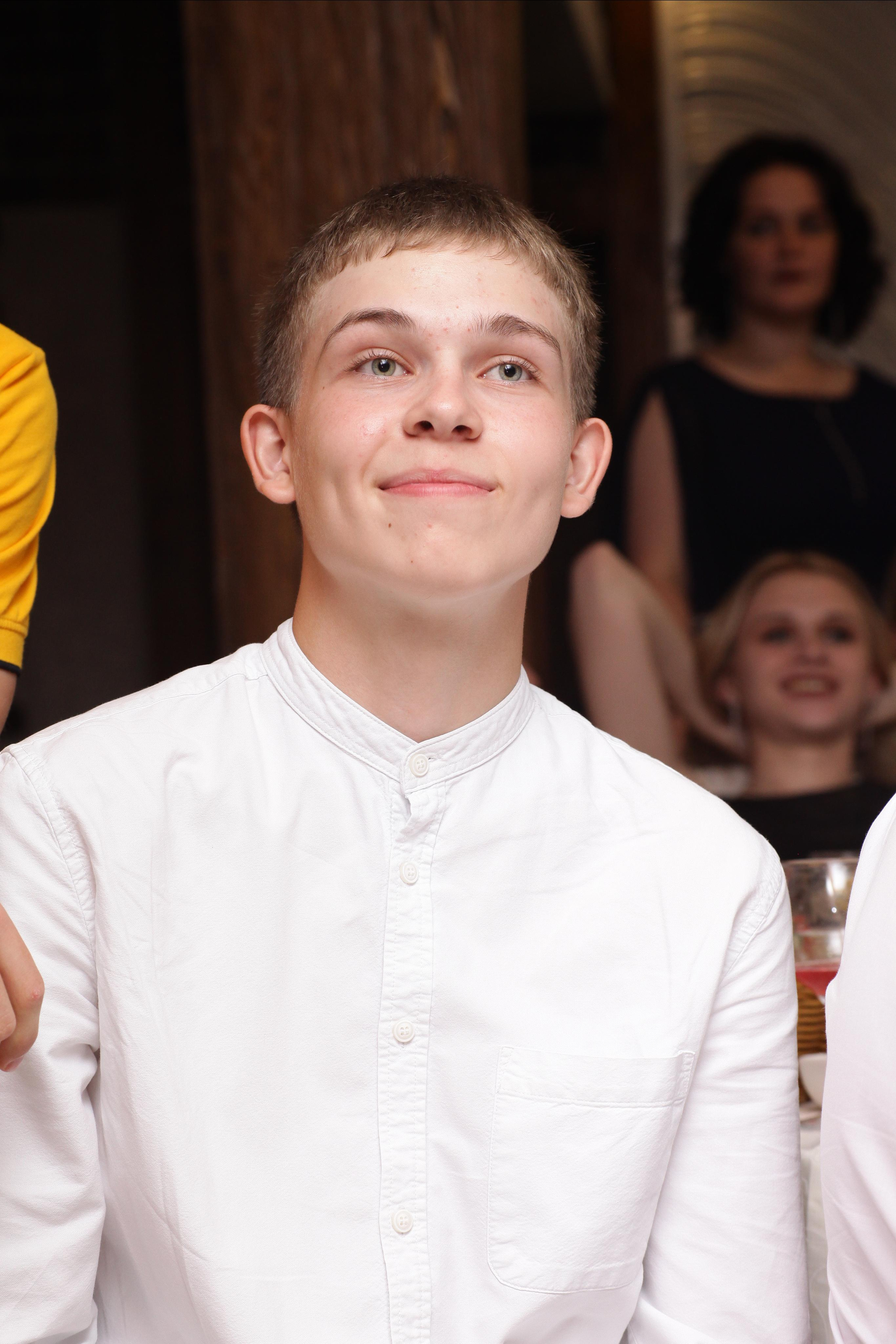 Выпускной вечер 9В класс. Репортажный, семейный, свадебный, портретный фотограф