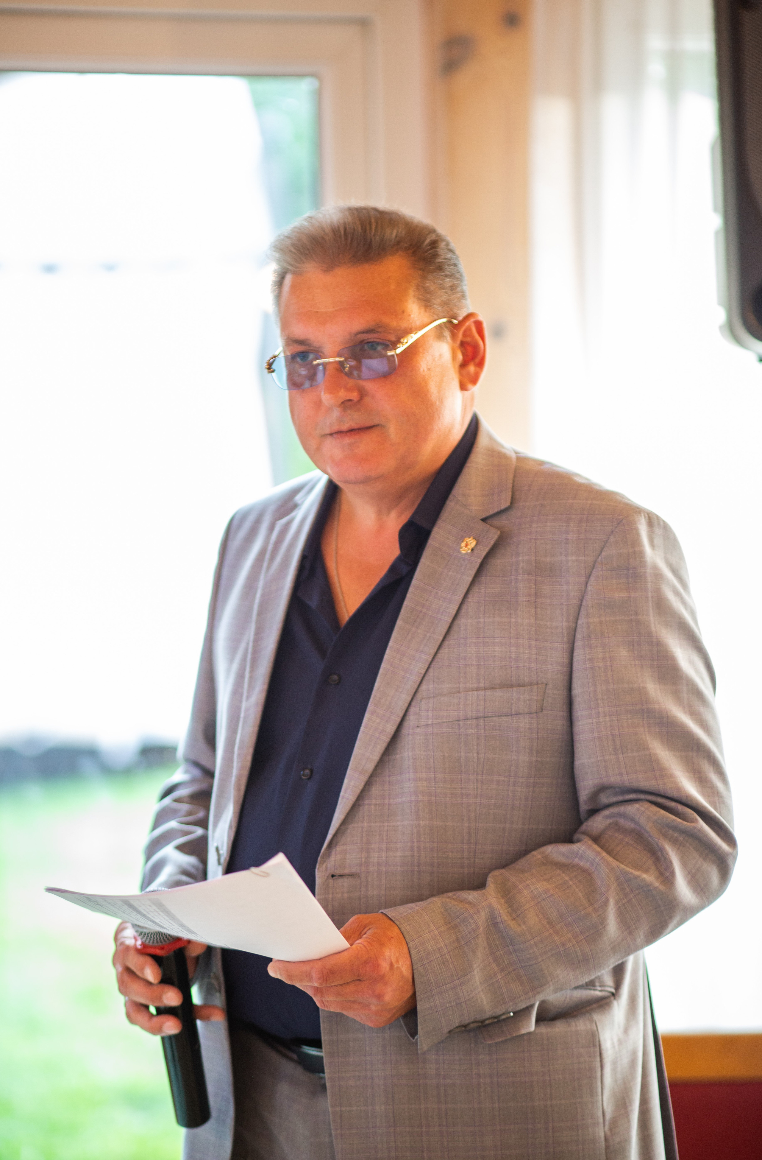 Геннадий и Жар-Птица. Репортажный, семейный, свадебный, портретный фотограф