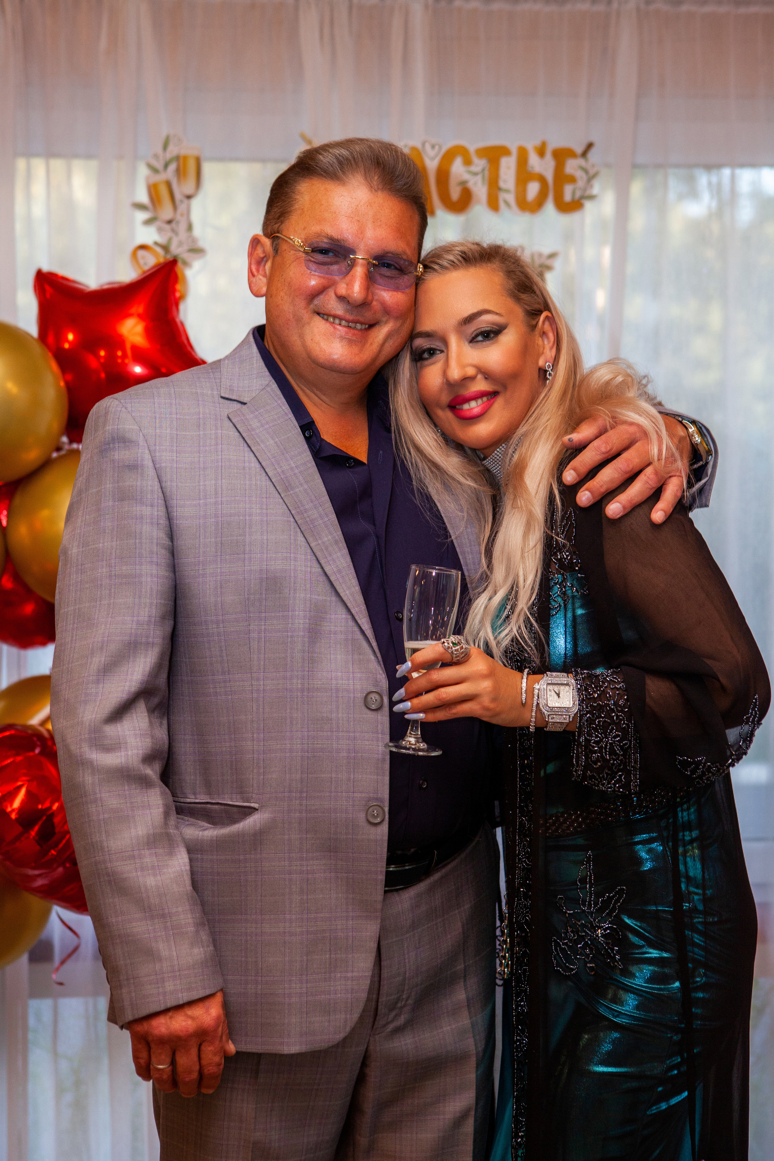 Геннадий и Жар-Птица. Репортажный, семейный, свадебный, портретный фотограф