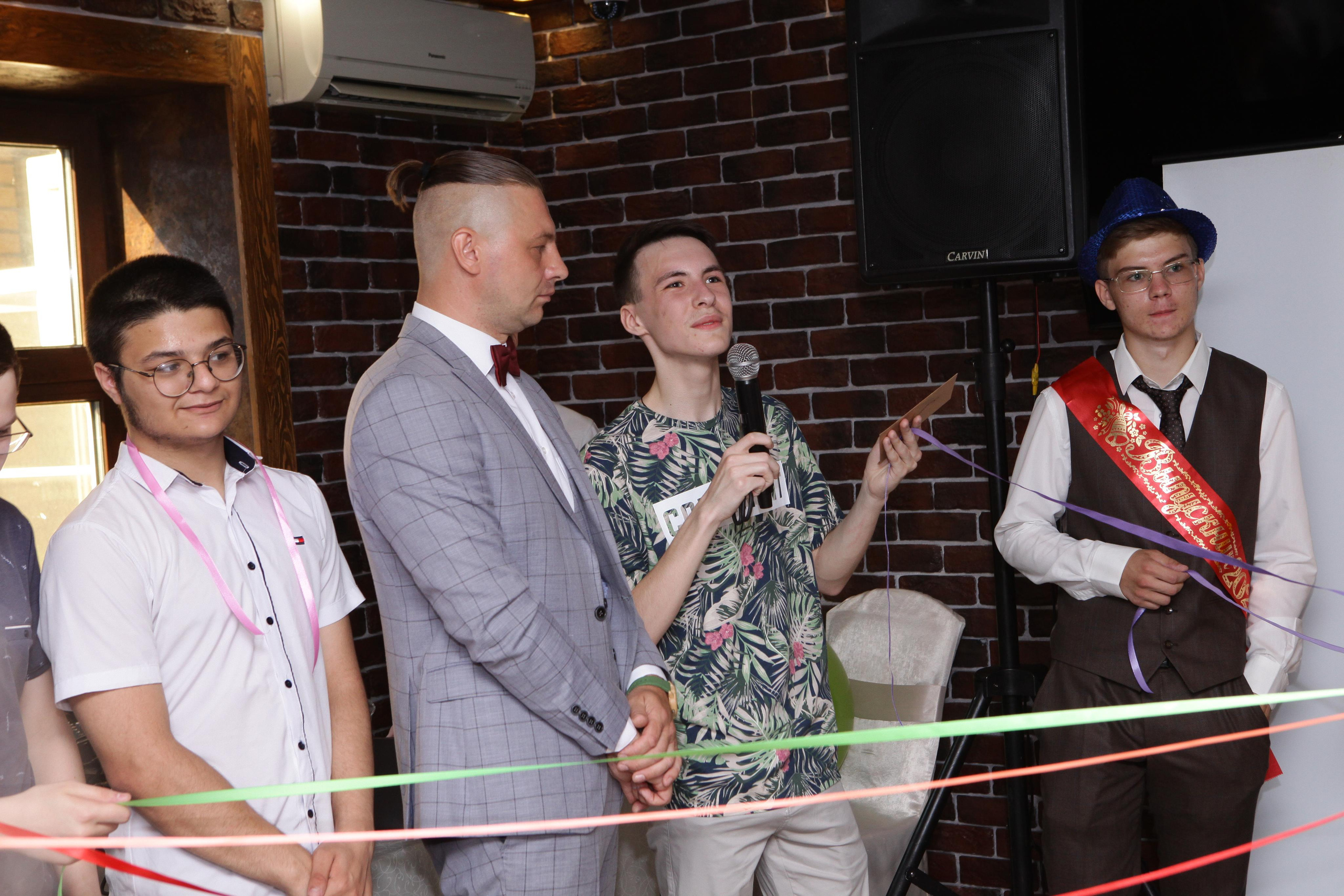 Выпускной вечер 9В класс. Репортажный, семейный, свадебный, портретный фотограф