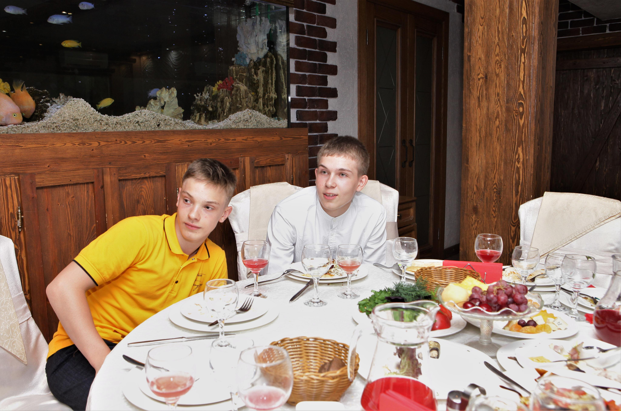 Выпускной вечер 9В класс. Репортажный, семейный, свадебный, портретный фотограф