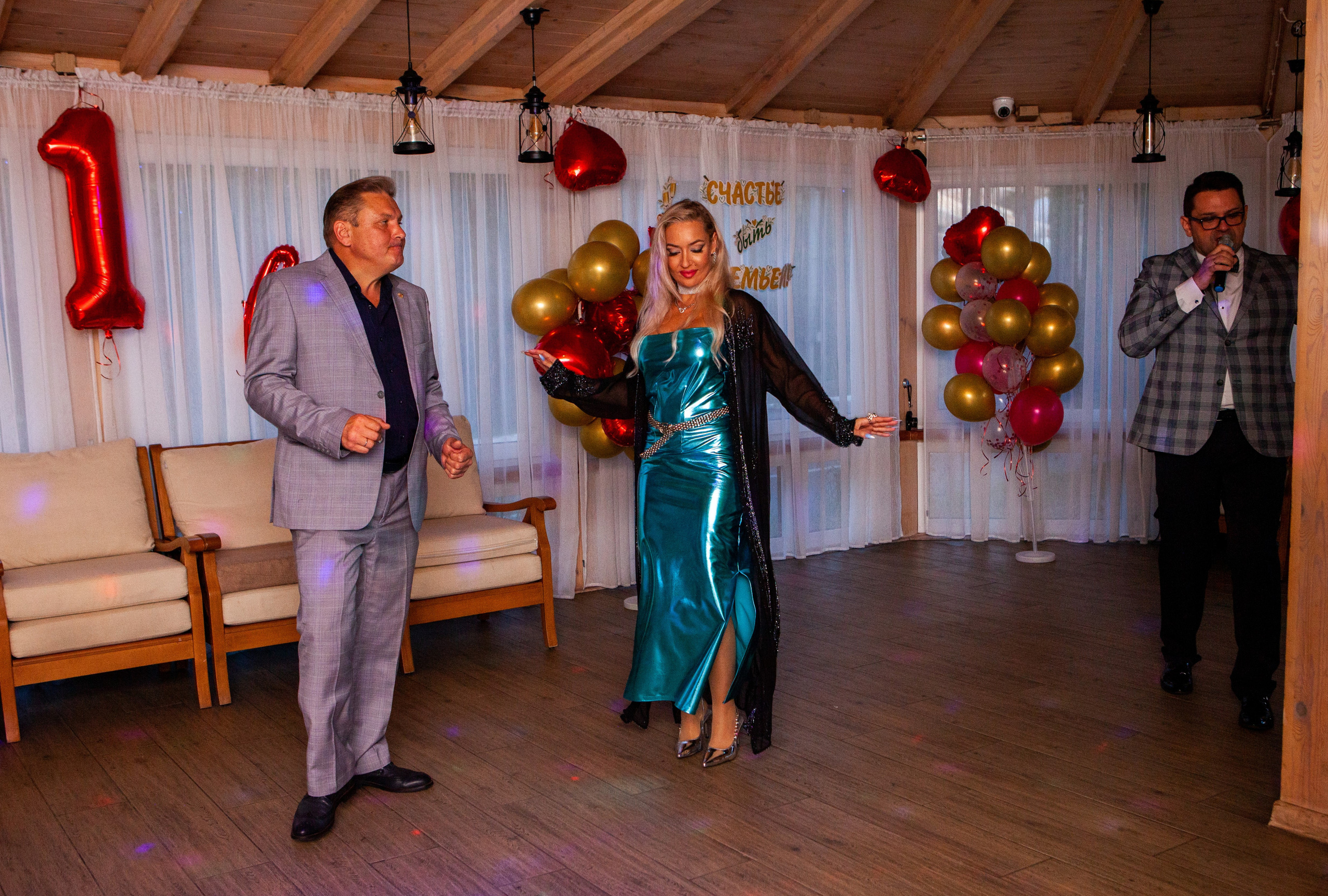 Геннадий и Жар-Птица. Репортажный, семейный, свадебный, портретный фотограф