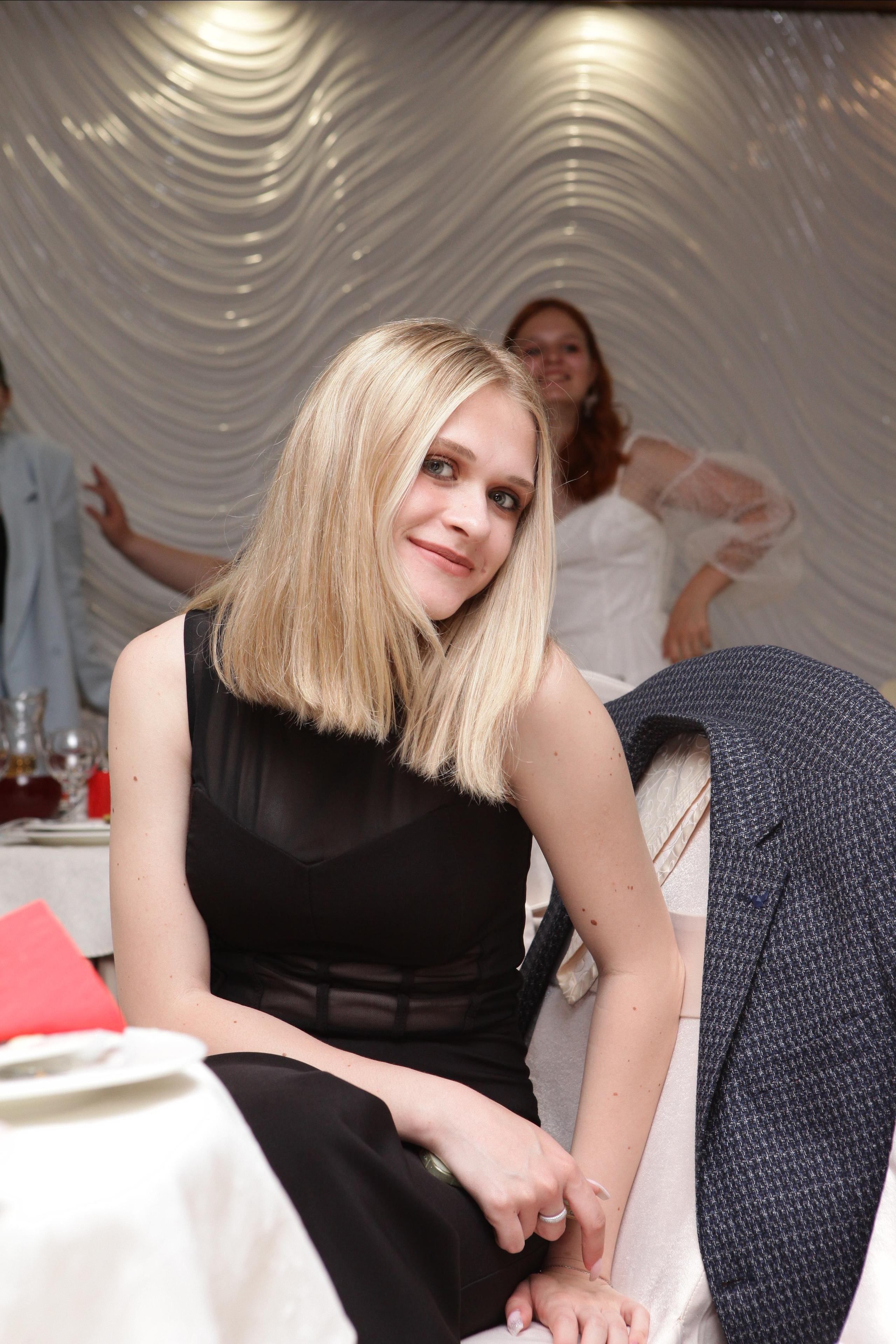 Выпускной вечер 9В класс. Репортажный, семейный, свадебный, портретный фотограф