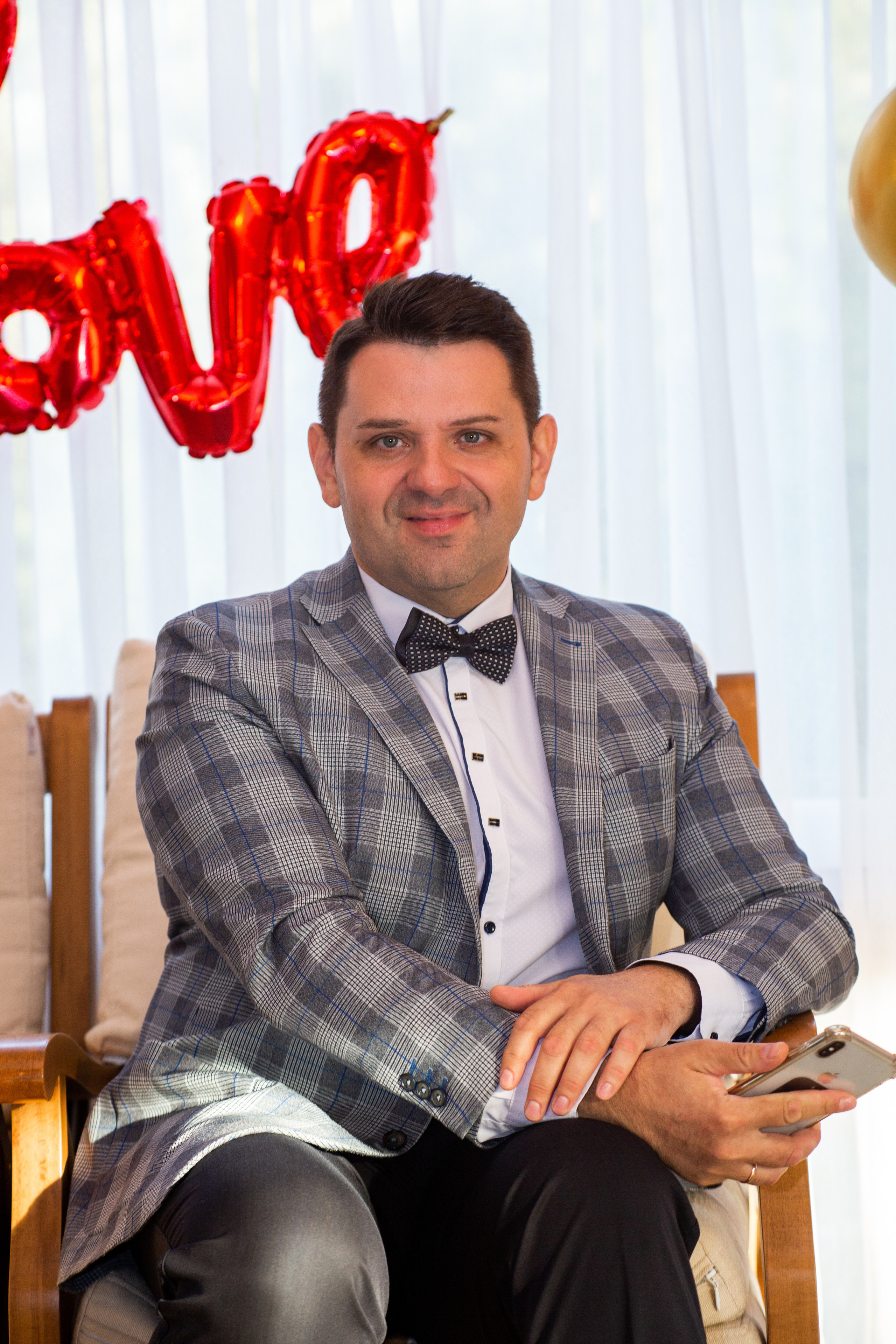 Геннадий и Жар-Птица. Репортажный, семейный, свадебный, портретный фотограф