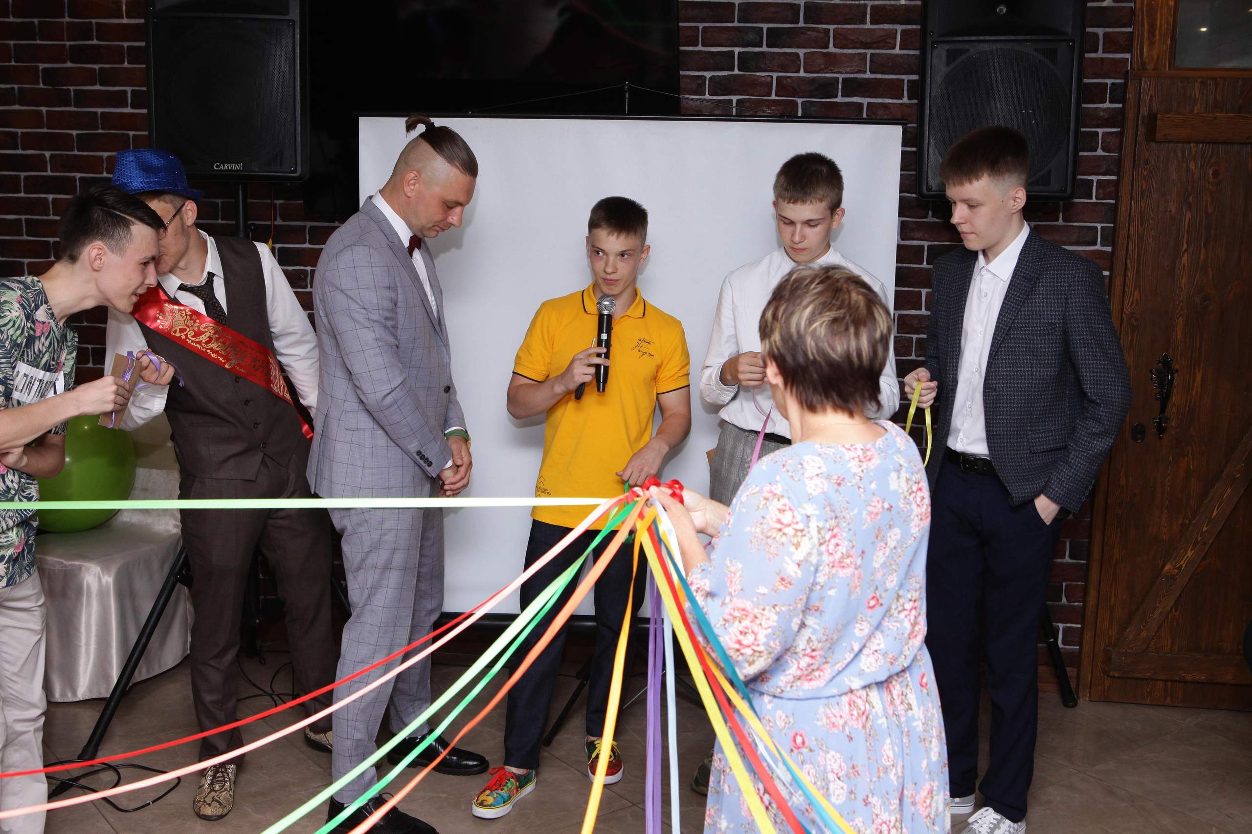 Выпускной вечер 9В класс. Репортажный, семейный, свадебный, портретный фотограф