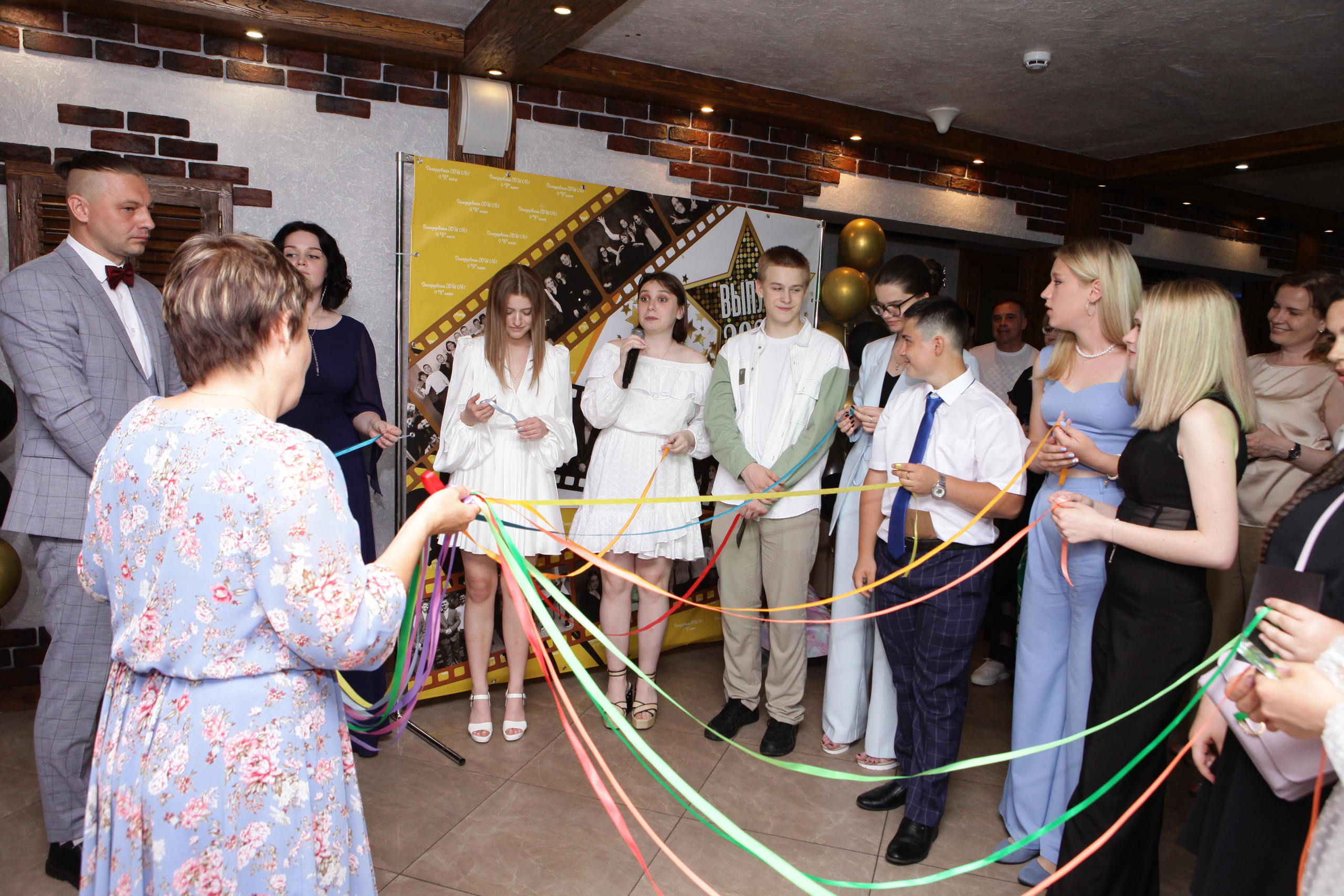 Выпускной вечер 9В класс. Репортажный, семейный, свадебный, портретный фотограф